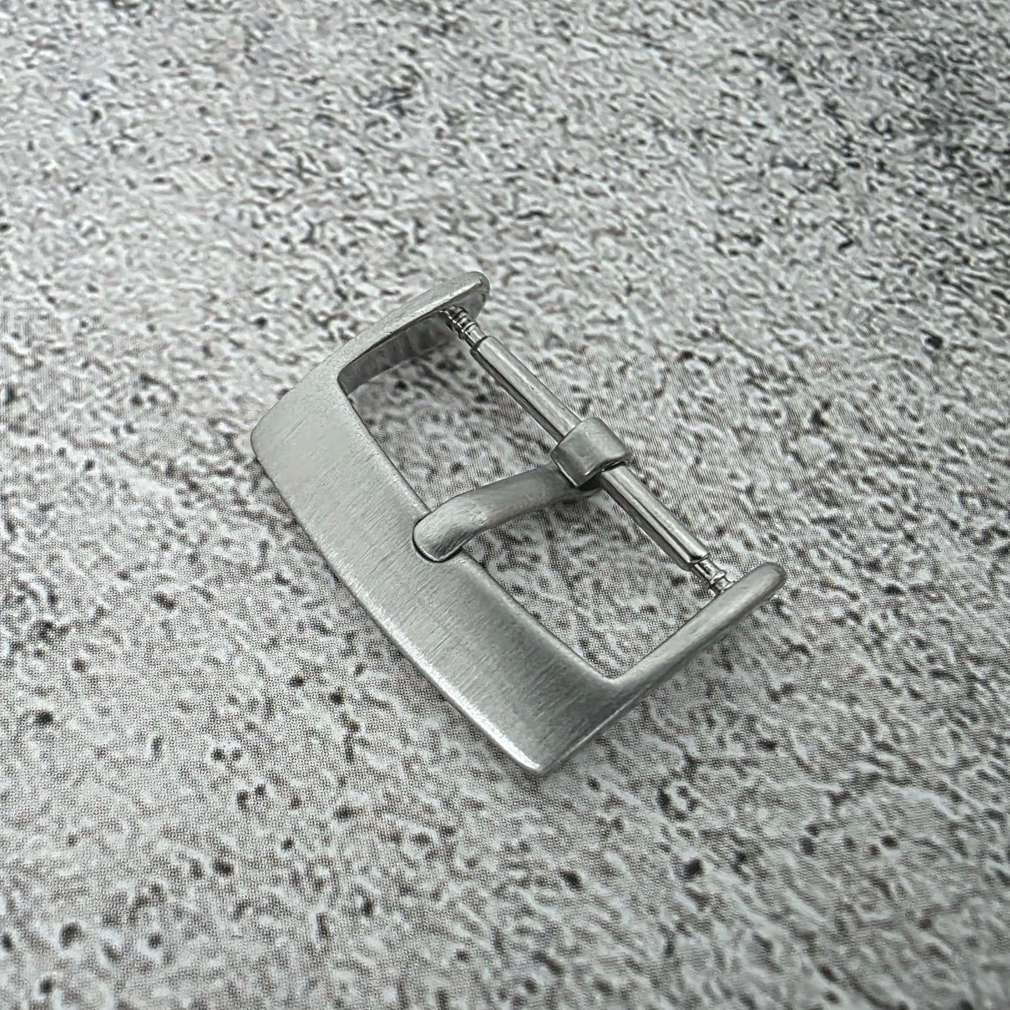 Stainless Steel Brushed Tang Buckle 18mm 20mm Sports Style