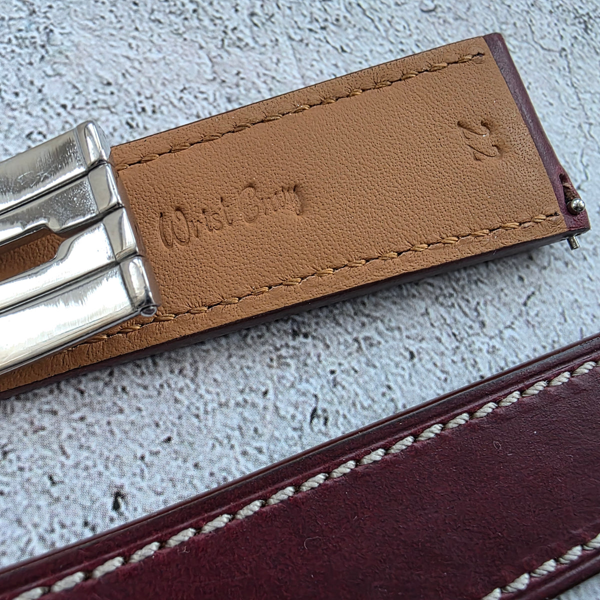 Horween Chromexcel Hand Stitched Leather Deplyant Strap For Tag Heuer 22mm Burgundy