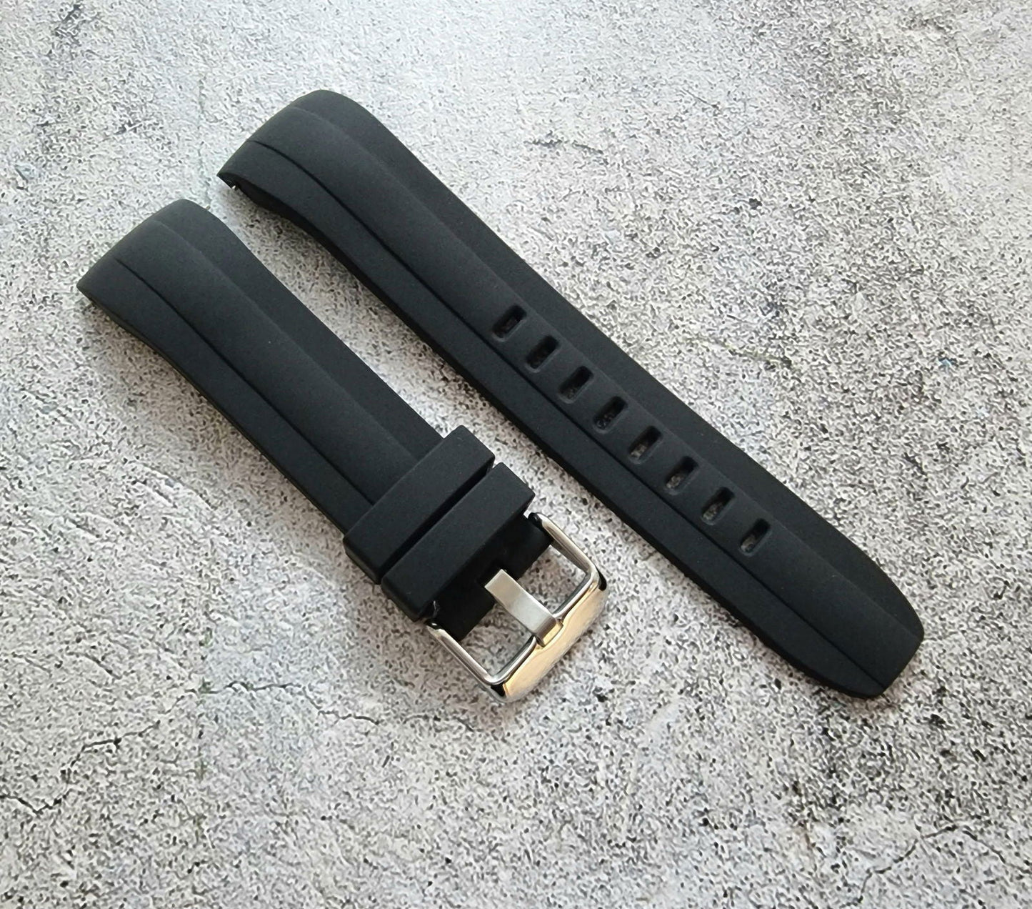 Curved End Silicone Rubber Watch Strap Band 22mm Black Grey Orange Blue - Wrist Envy