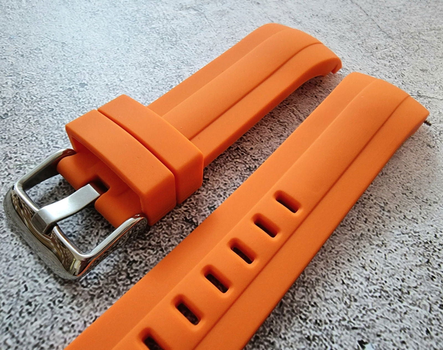 Curved End Silicone Rubber Watch Strap Band 22mm Black Grey Orange Blue - Wrist Envy