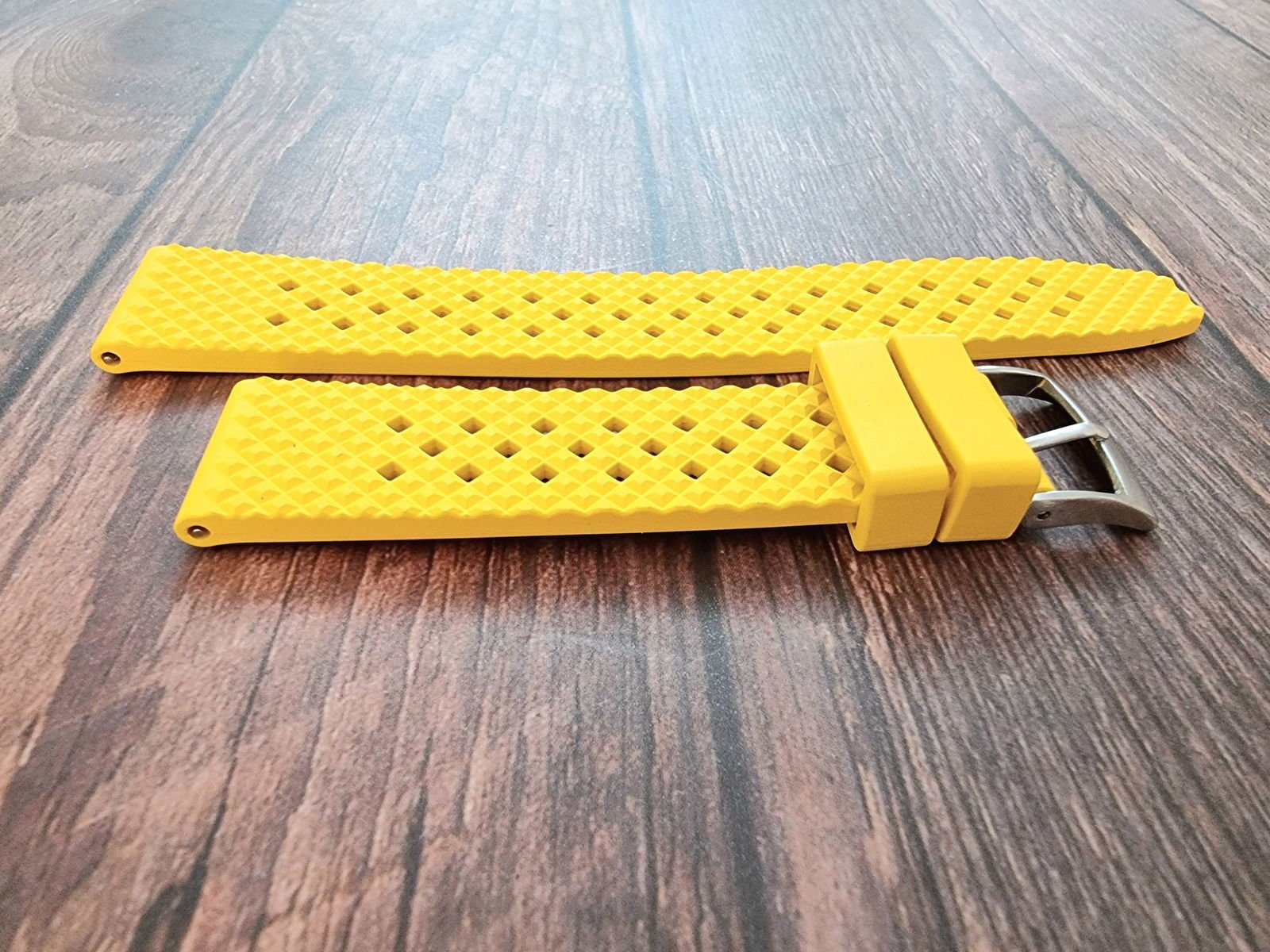 FKM Rubber Honeycomb Divers Watch Strap Band 20mm 22mm Yellow - Wrist Envy