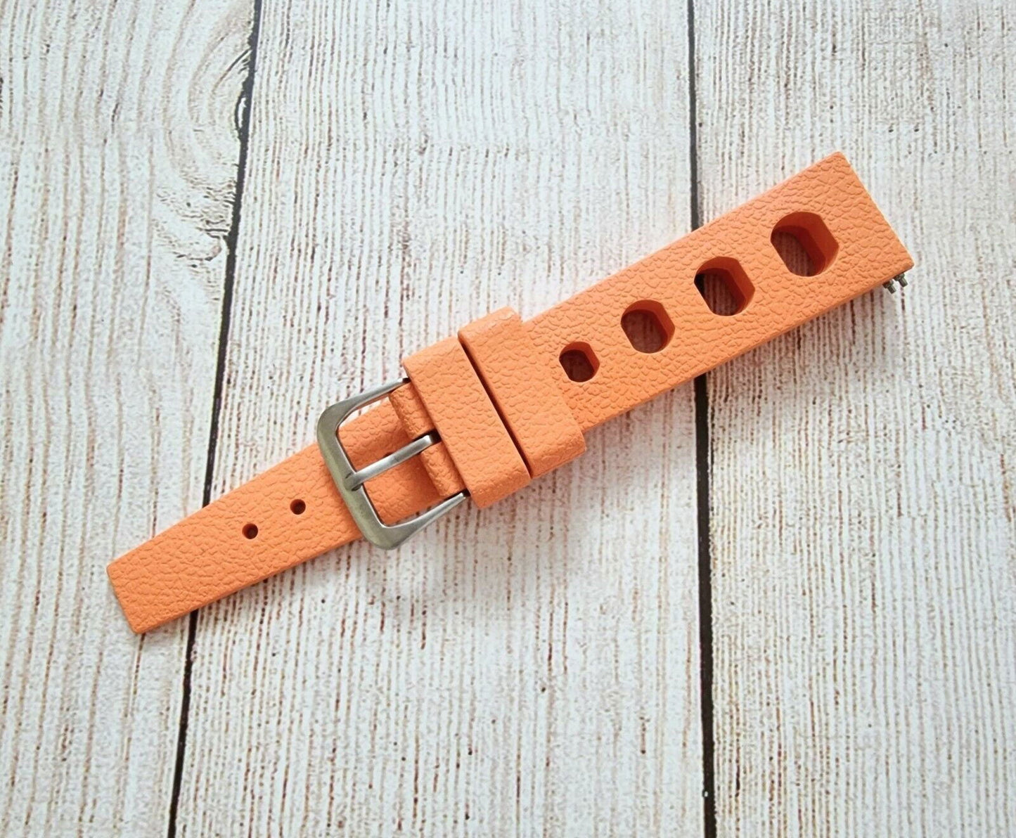 FKM Rubber Tropical Retro Divers Watch Strap Band 20mm 22mm - Wrist Envy