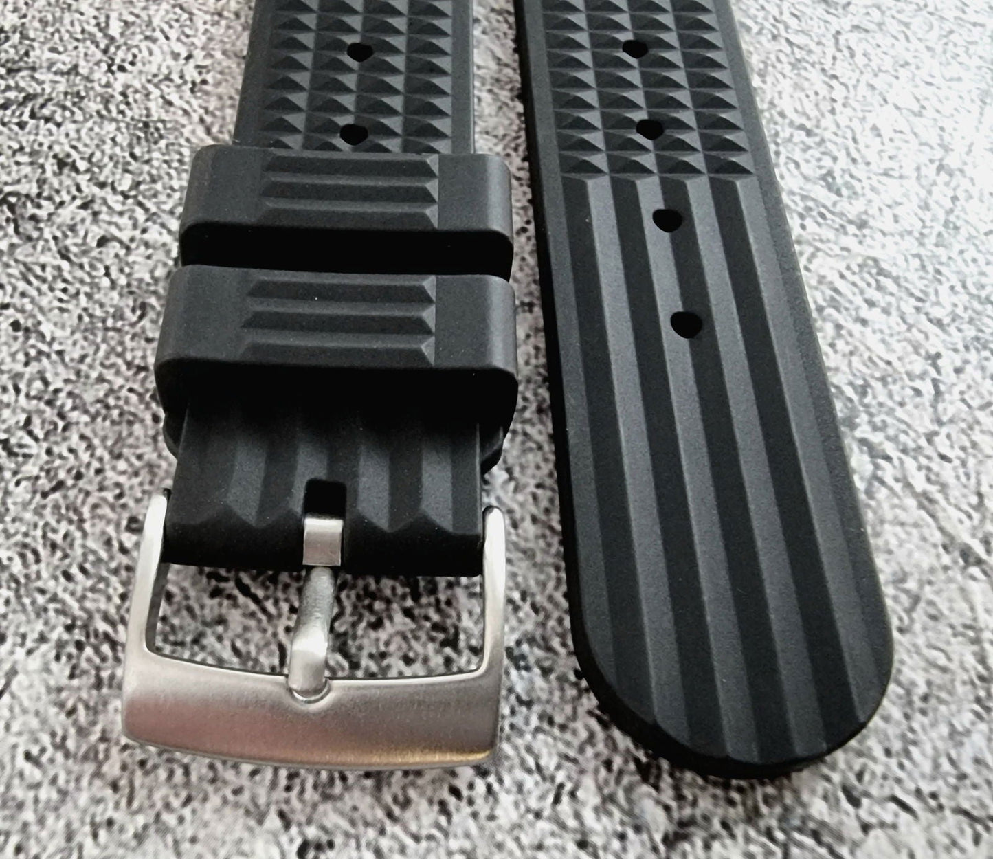 FKM Rubber Waffle Divers High Quality Watch Strap Band 20mm 22mm Black - Wrist Envy