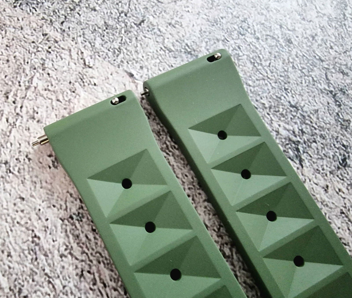 FKM Rubber Waffle Divers High Quality Watch Strap Band 20mm 22mm Green - Wrist Envy