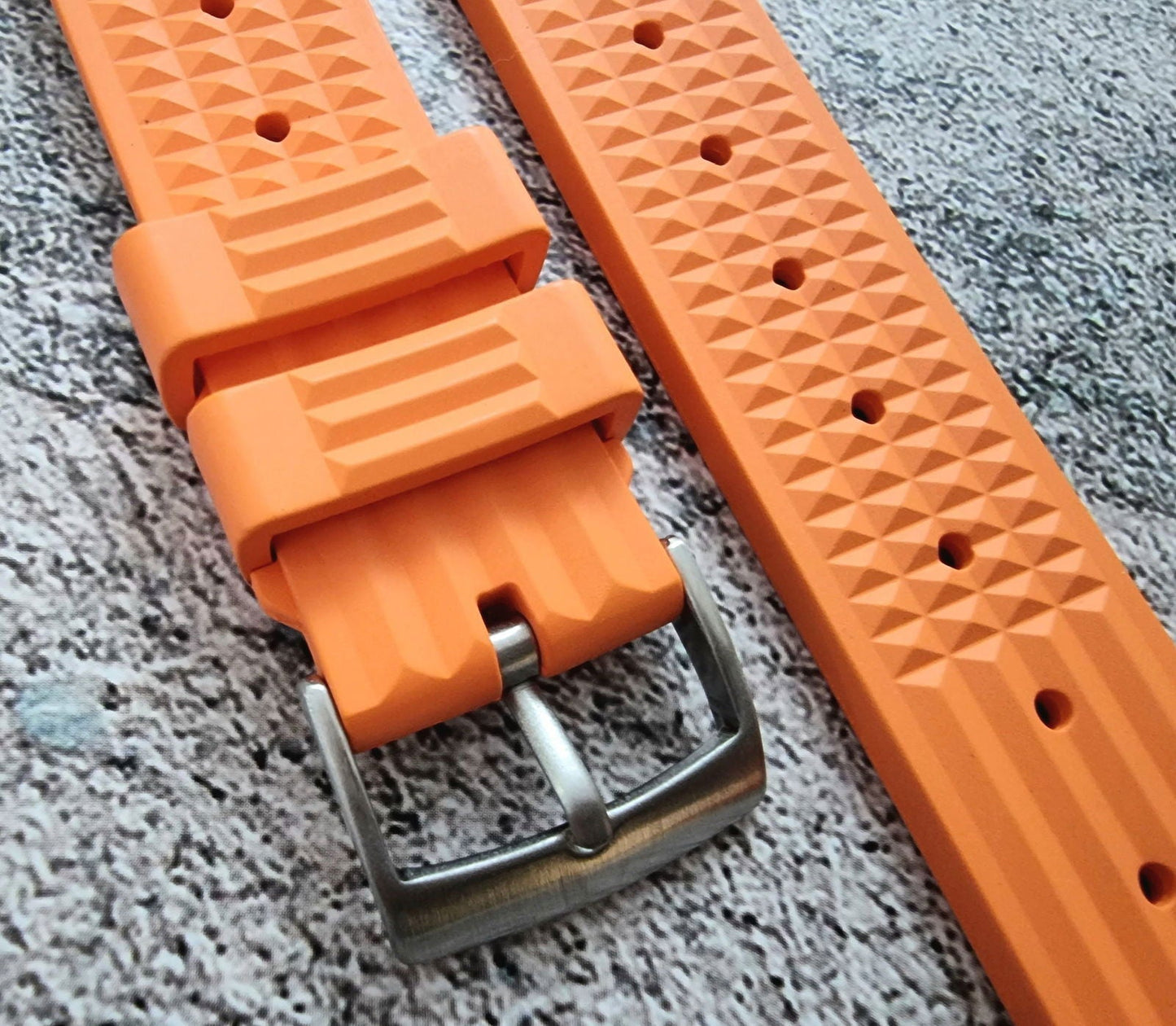 FKM Rubber Waffle Divers High Quality Watch Strap Band 20mm 22mm Orange - Wrist Envy