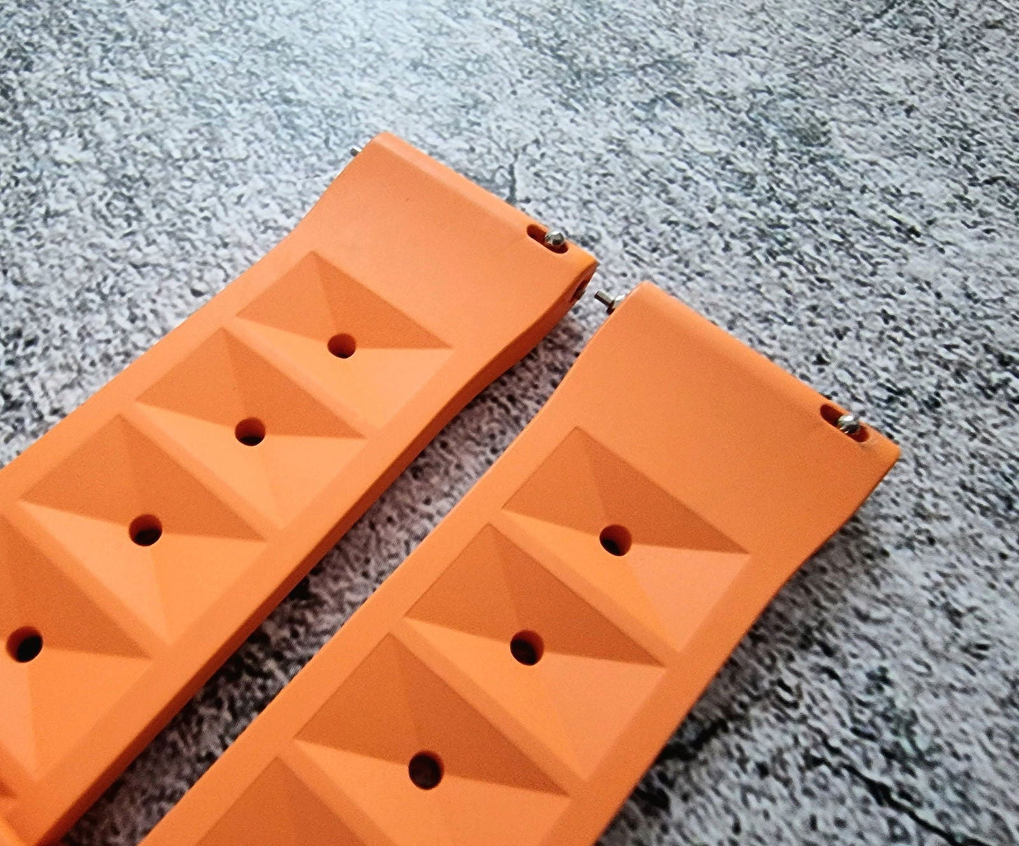 FKM Rubber Waffle Divers High Quality Watch Strap Band 20mm 22mm Orange - Wrist Envy