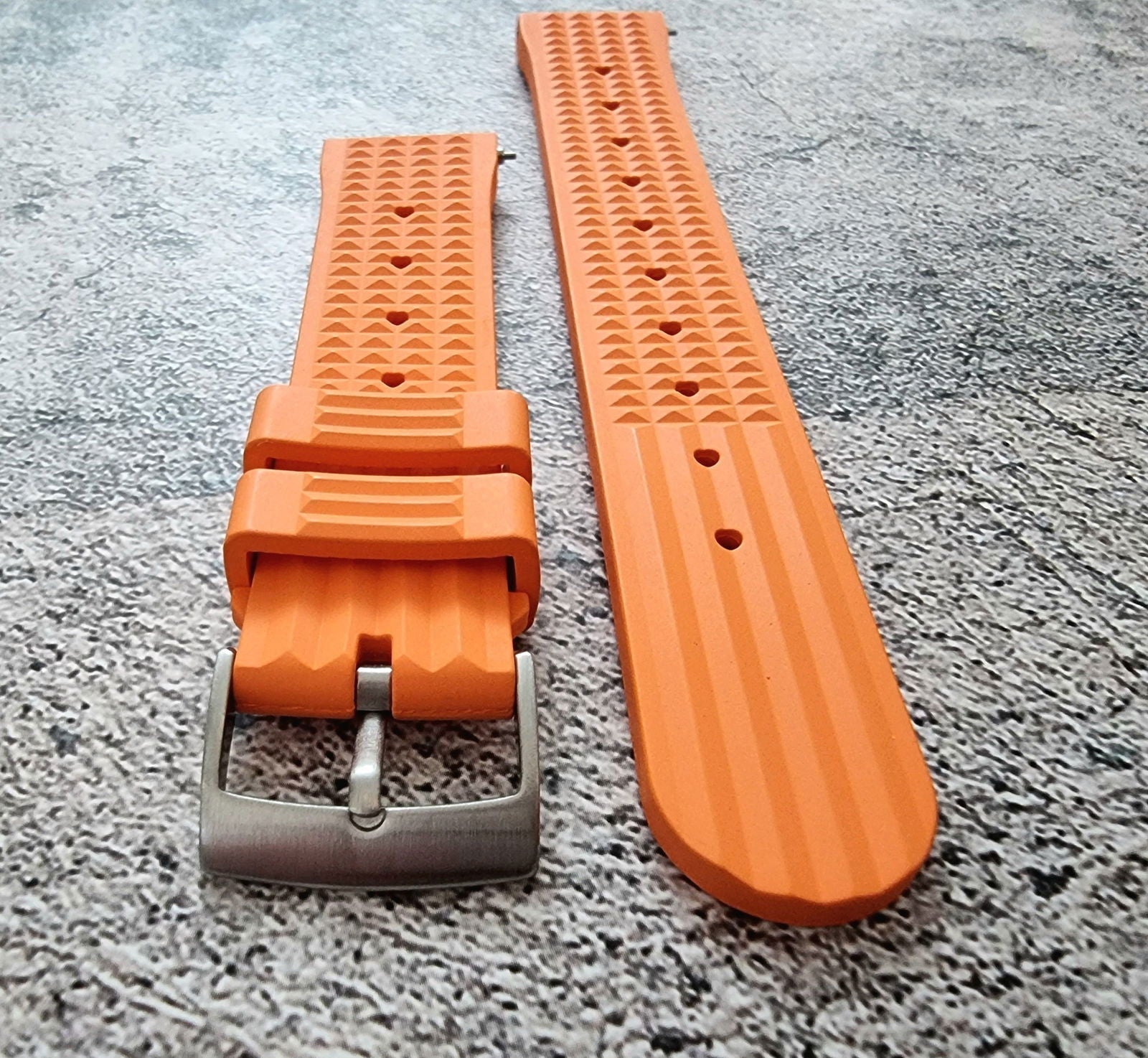 FKM Rubber Waffle Divers High Quality Watch Strap Band 20mm 22mm Orange - Wrist Envy