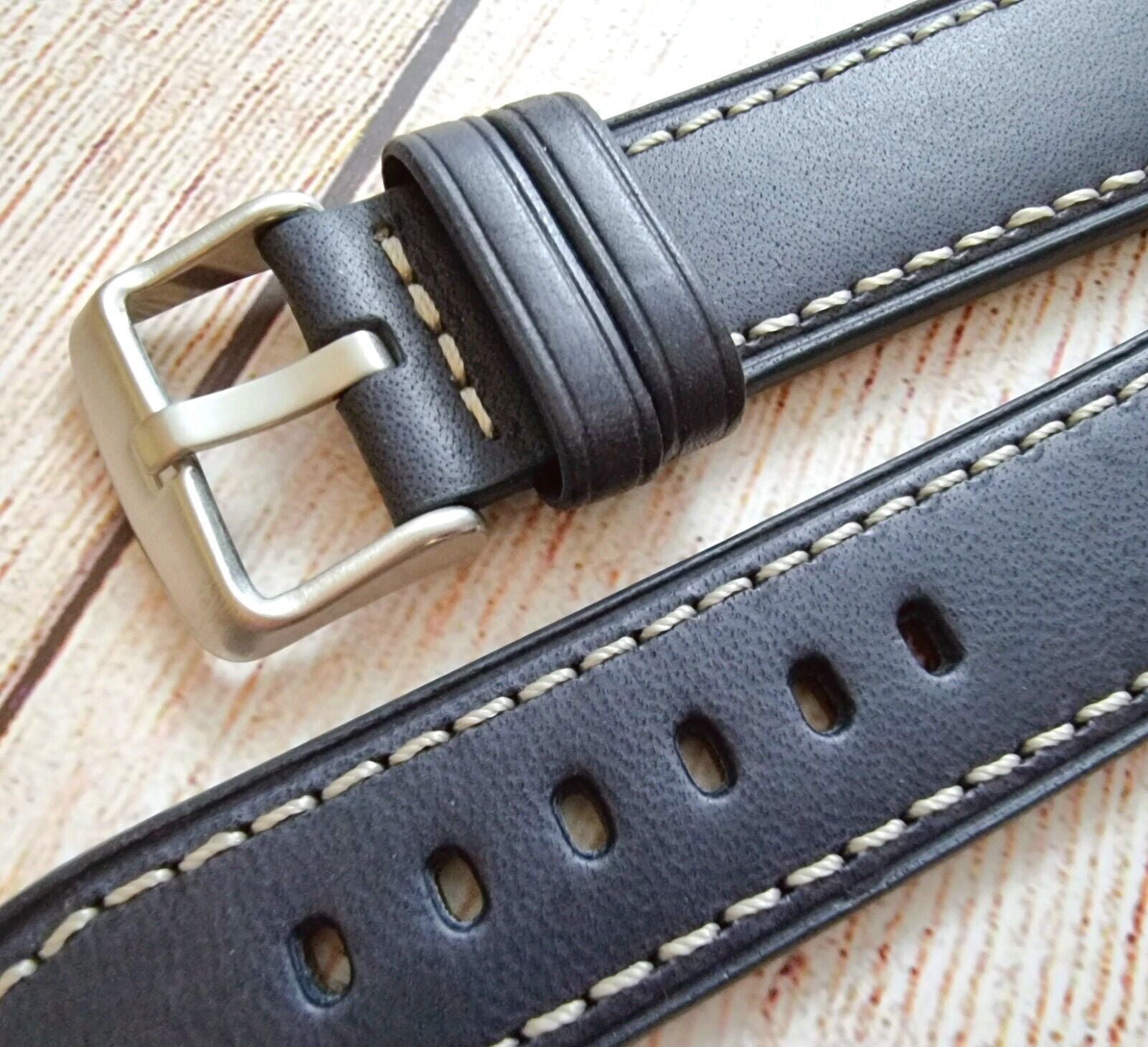 Flieger Watch Strap Rivet Stud Pilot Premium Leather Band 18mm 20mm 22mm 24mm - Wrist Envy
