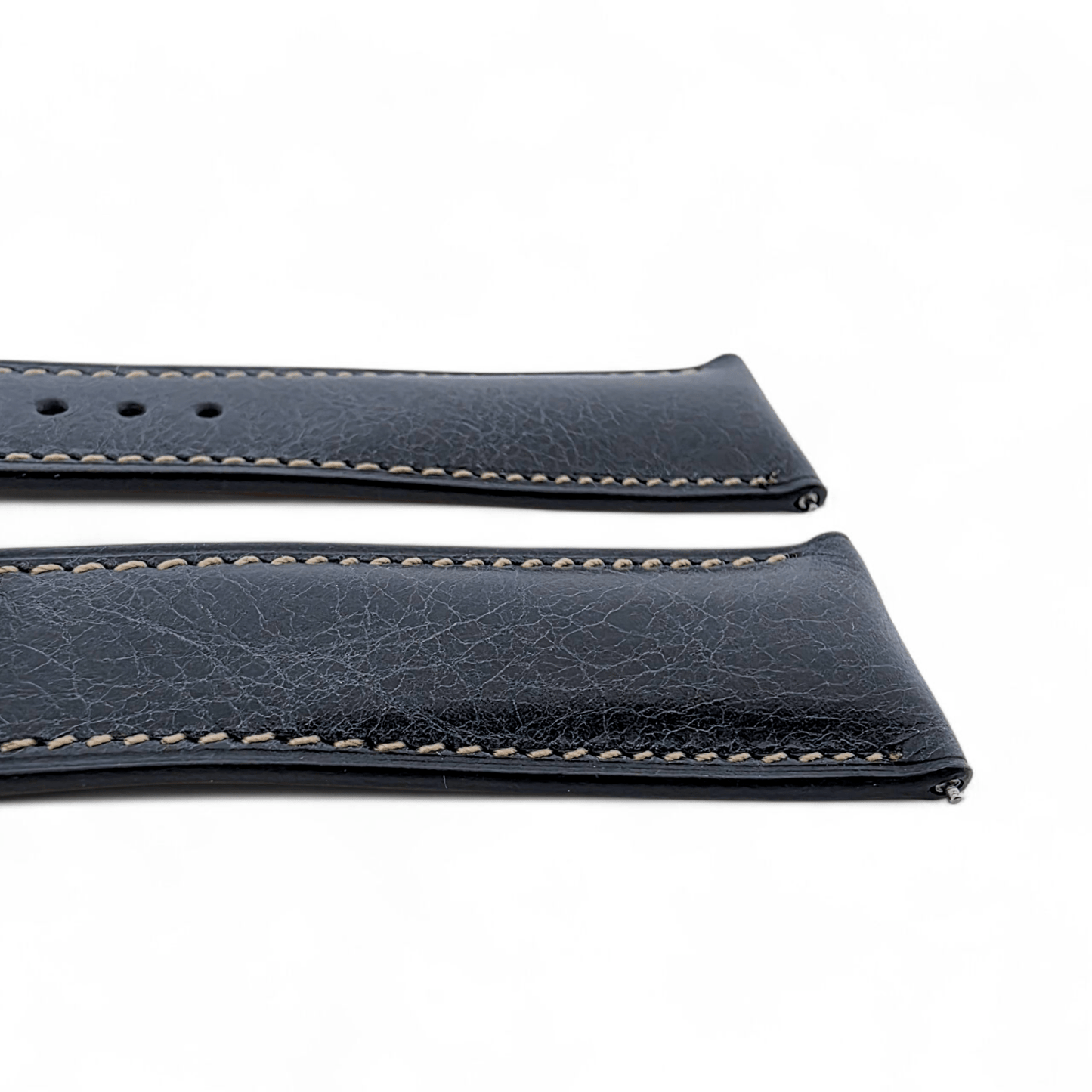 Genuine Full Grain Leather Tuscan Padded Watch Strap 20mm 22mm Washed Black - Wrist Envy