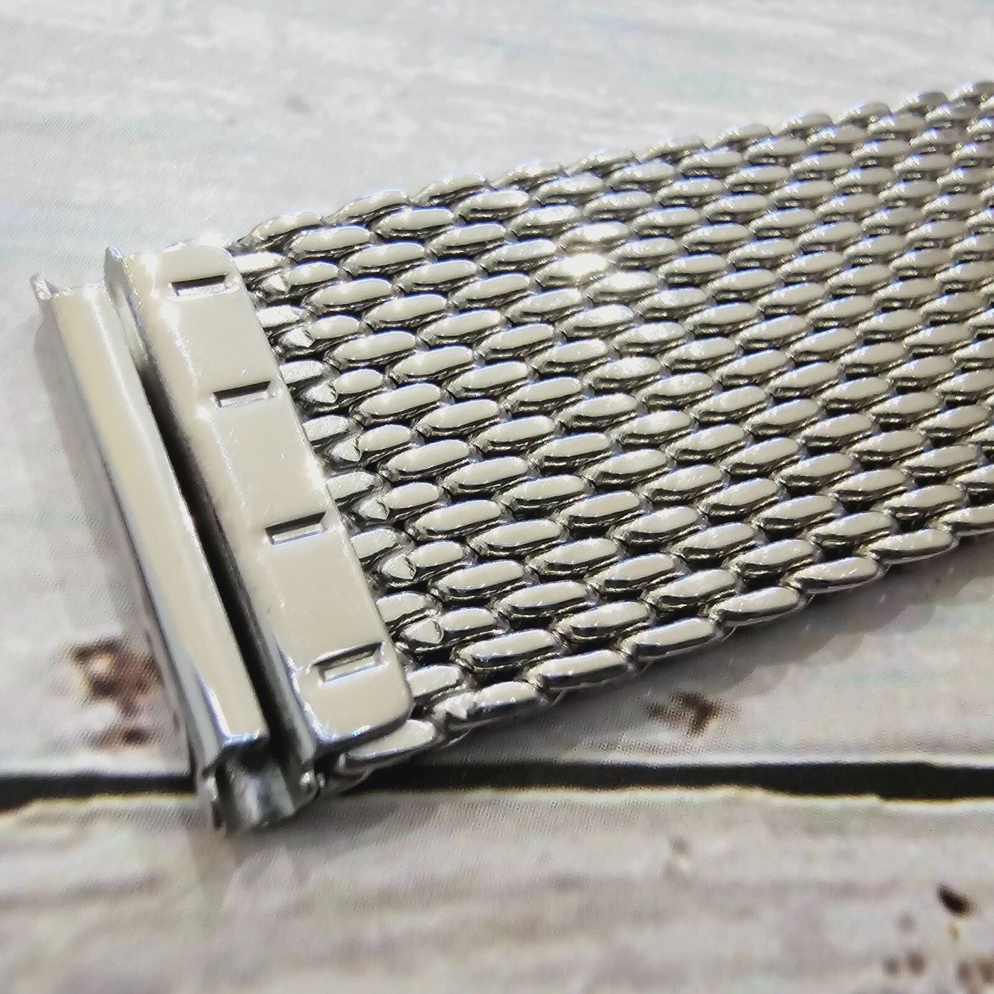 Heavy Duty Shark Mesh 2.5mm Watch Strap Band Milanese Bracelet Steel 18 20 22 mm - Wrist Envy