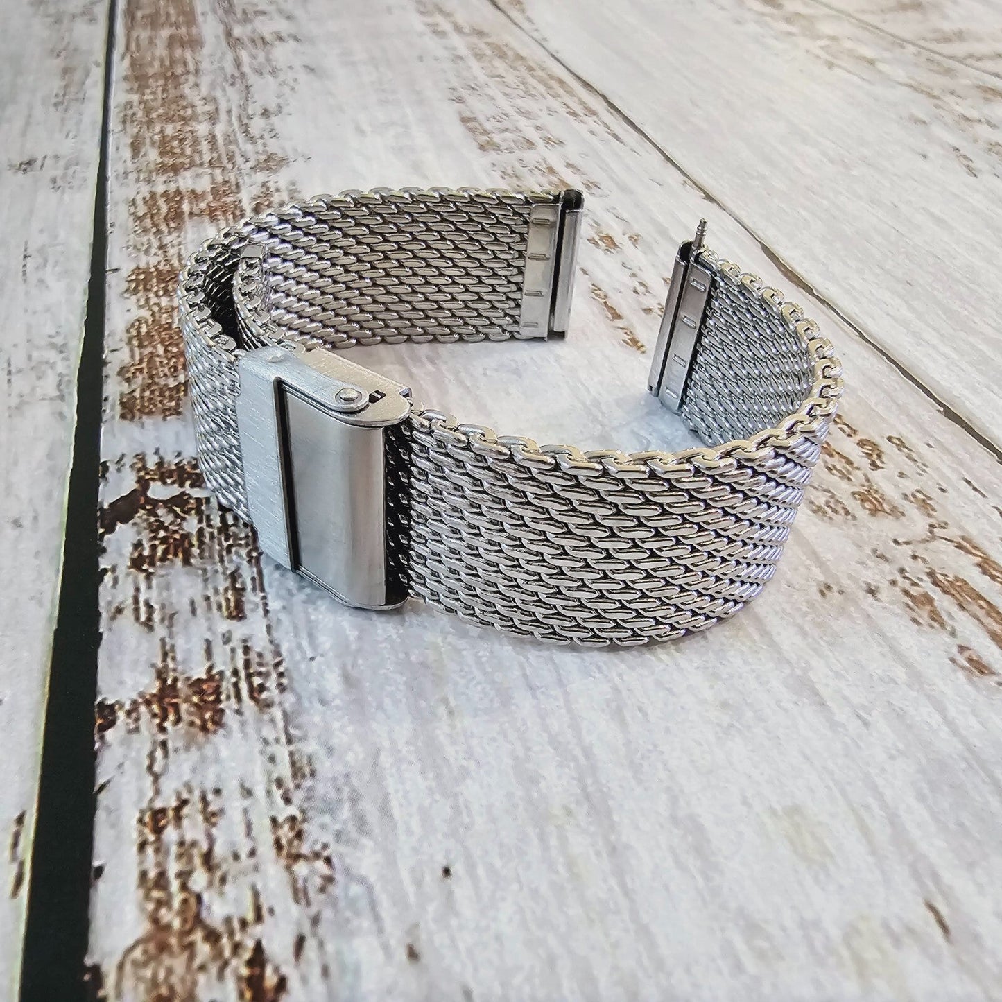 Heavy Duty Shark Mesh 2.5mm Watch Strap Band Milanese Bracelet Steel 18 20 22 mm - Wrist Envy