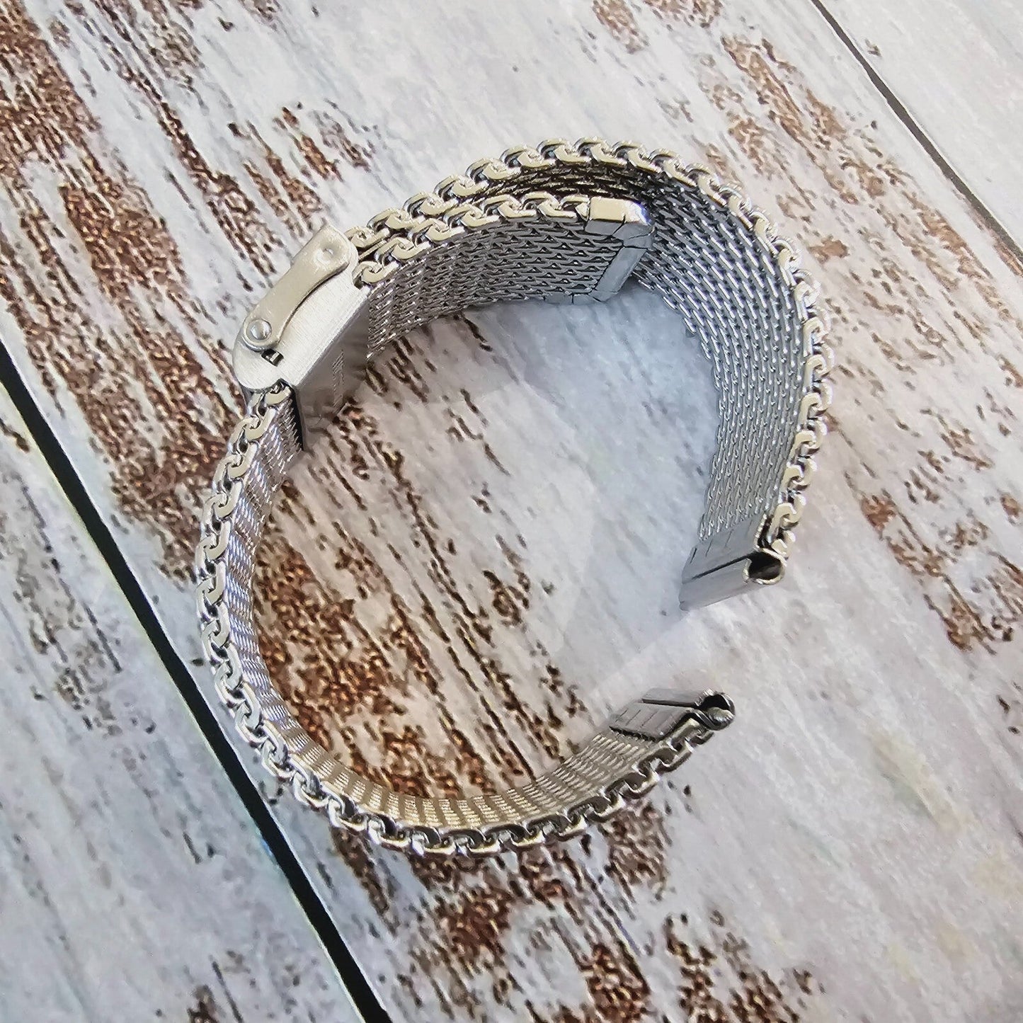Heavy Duty Shark Mesh 2.5mm Watch Strap Band Milanese Bracelet Steel 18 20 22 mm - Wrist Envy