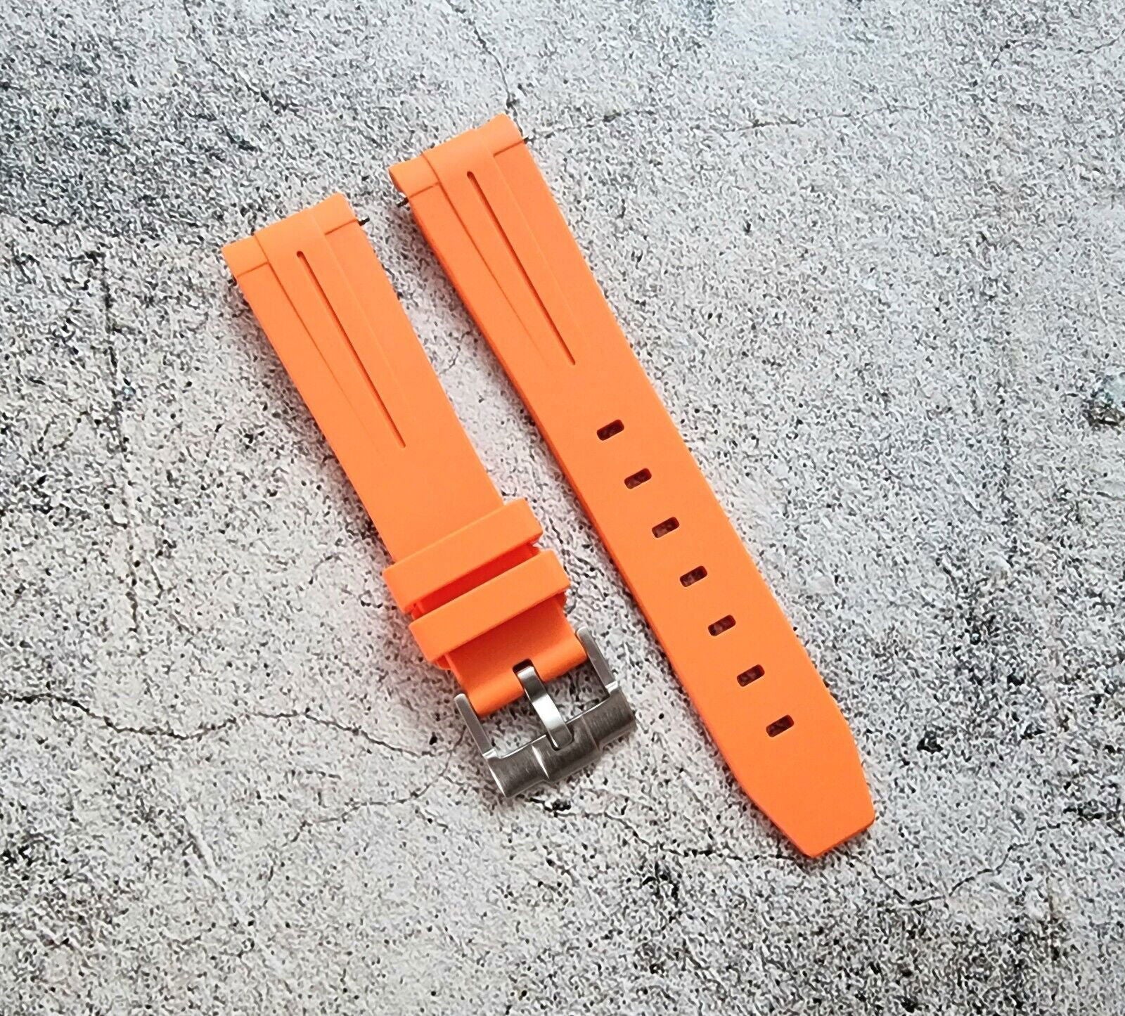 Premium Silicone Rubber Curved End Divers Watch Strap Band 20mm 21mm 22mm - Wrist Envy
