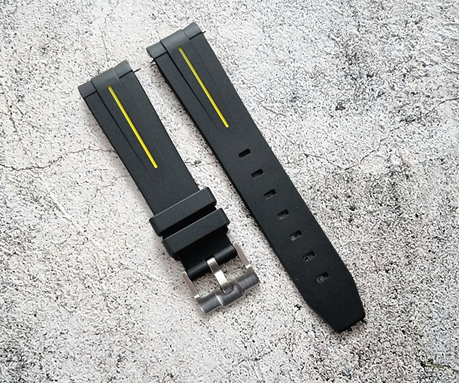 Premium Silicone Rubber Curved End Divers Watch Strap Band 20mm 21mm 22mm - Wrist Envy