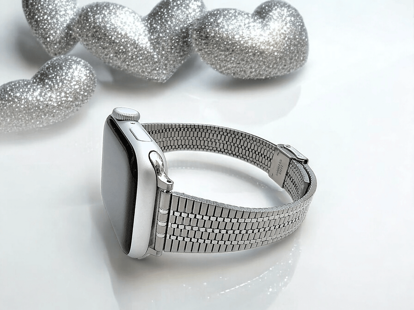 Retro Vibes Slim Mesh 316L Steel Bracelet For Apple Watch - Wrist Envy