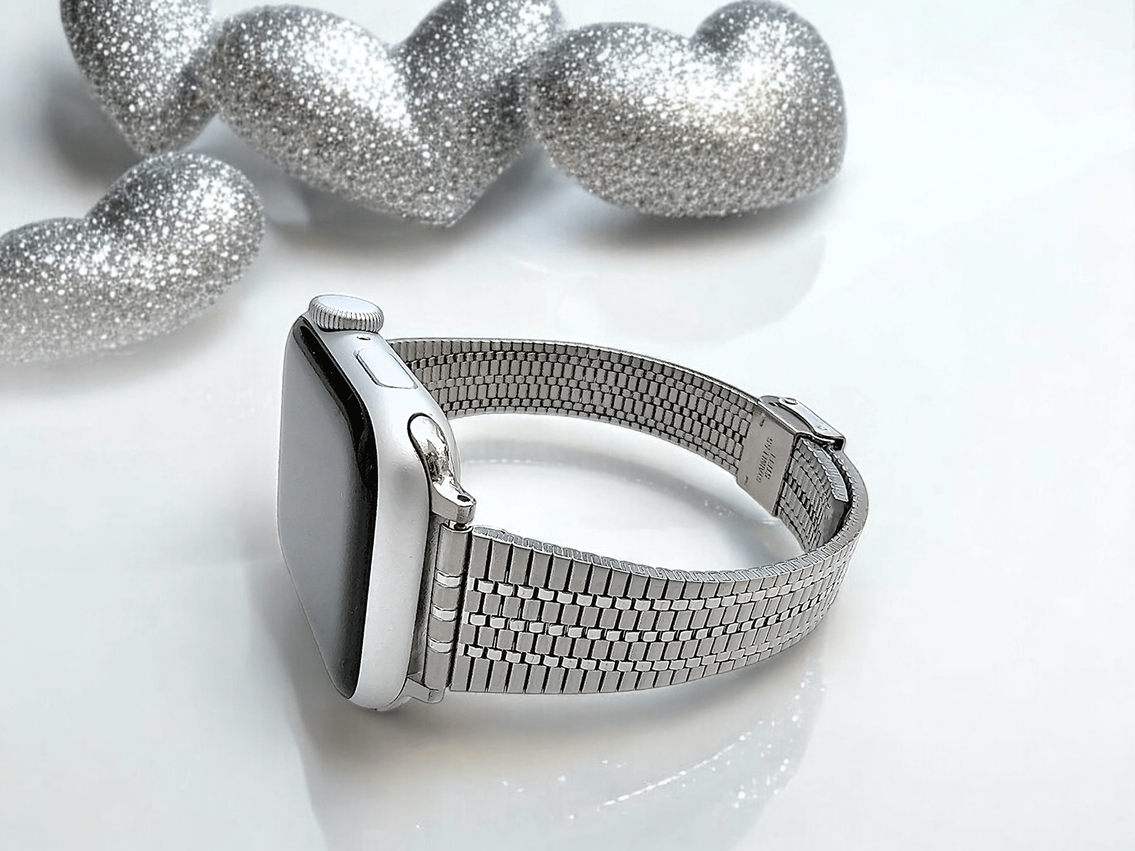 Retro Vibes Slim Mesh 316L Steel Bracelet For Apple Watch - Wrist Envy