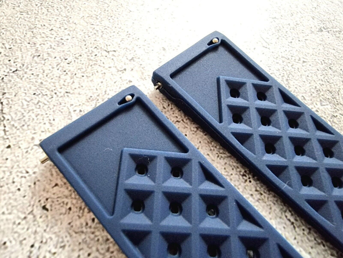 Rubber Divers Watch Strap Tropical Retro Quick Release 20mm 22mm - Wrist Envy