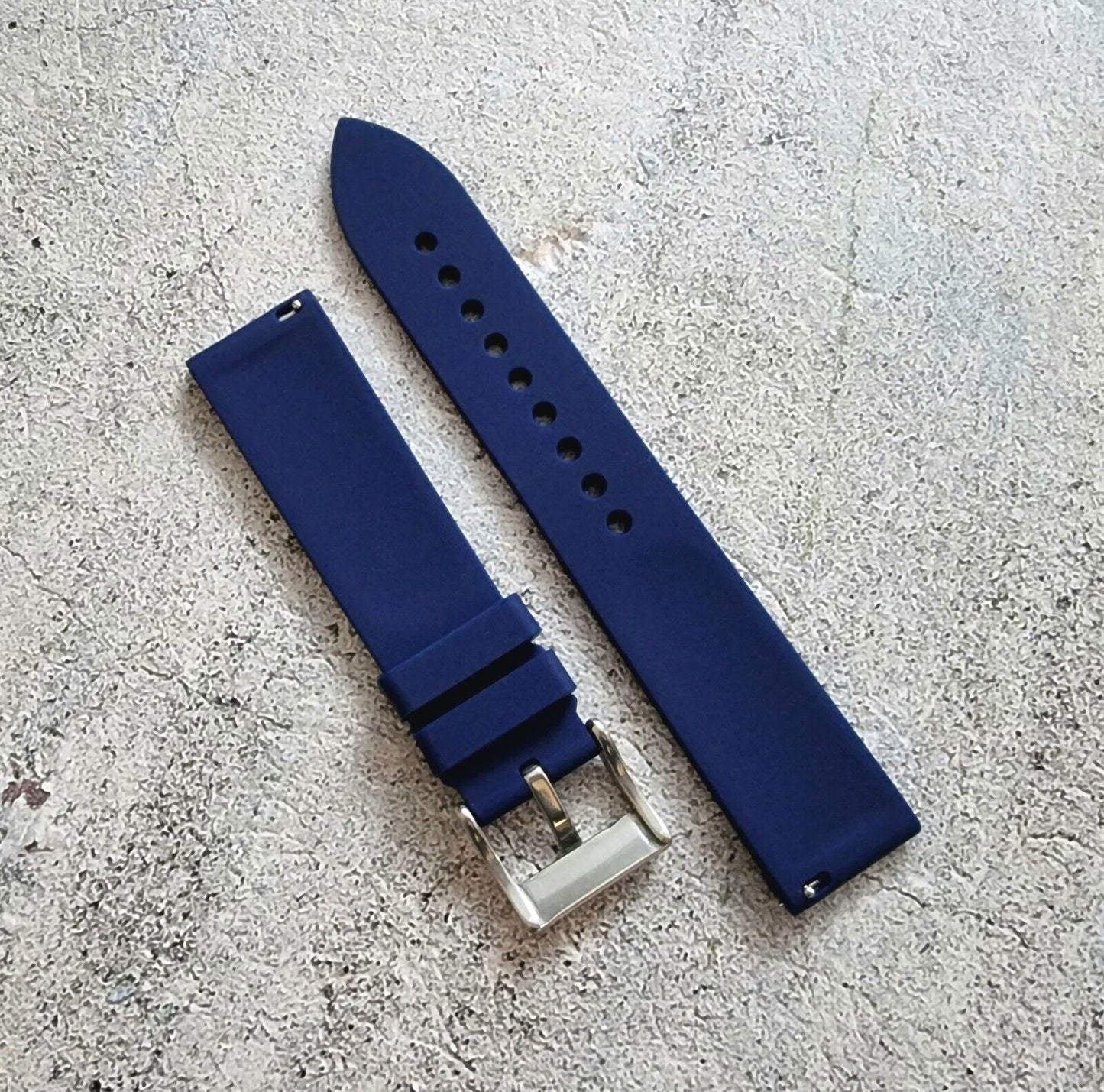 Silicone Rubber Watch Strap Band 22mm Blue - Wrist Envy