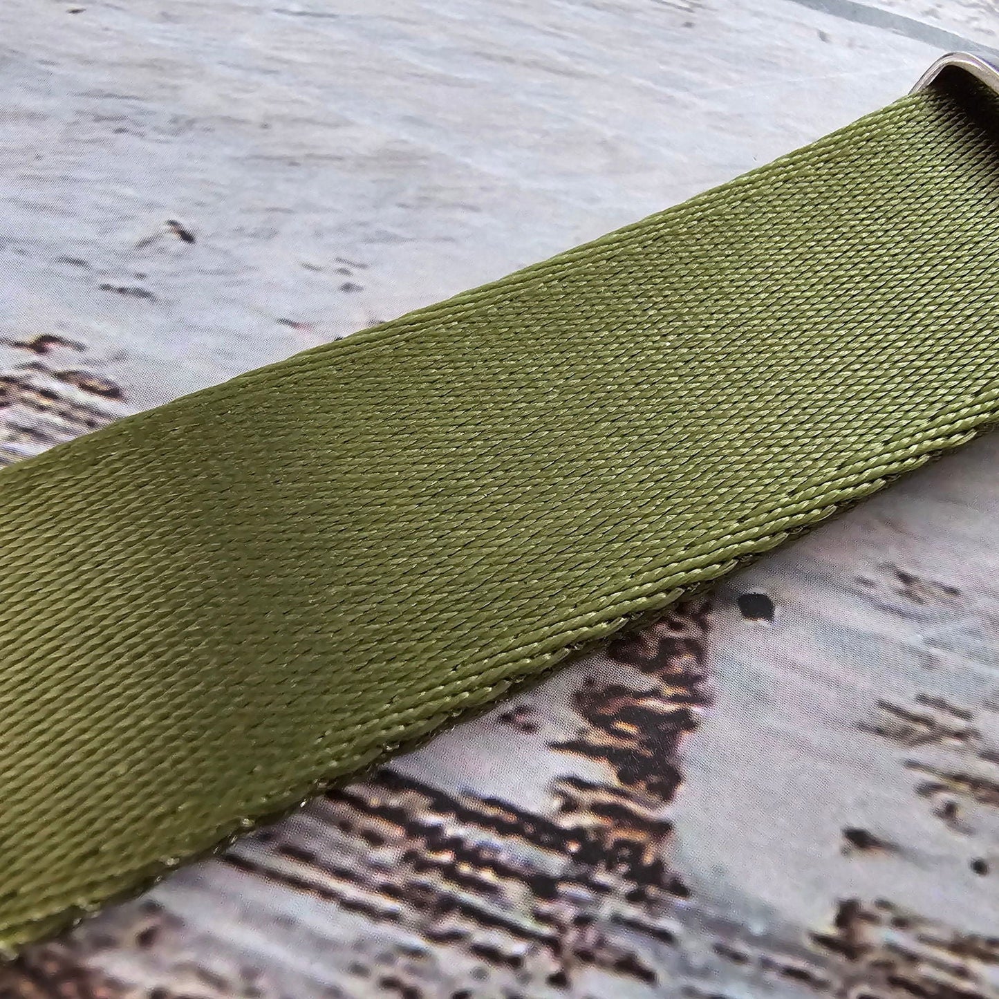Superior Quality Nylon Military Watch Strap Band Army Green 18mm 20mm 22mm - Wrist Envy