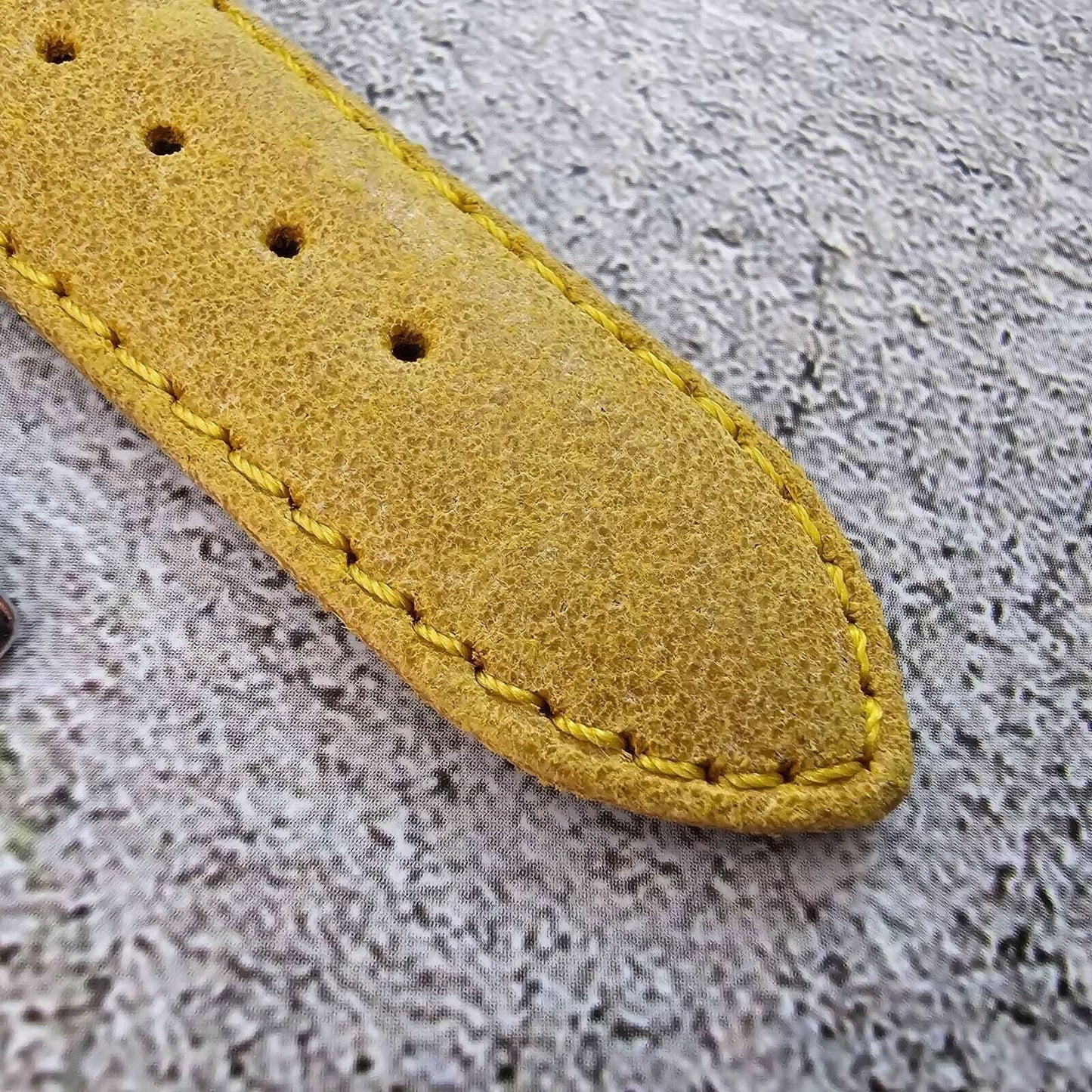 Vintage Leather Watch Strap 20mm Mustard - Wrist Envy