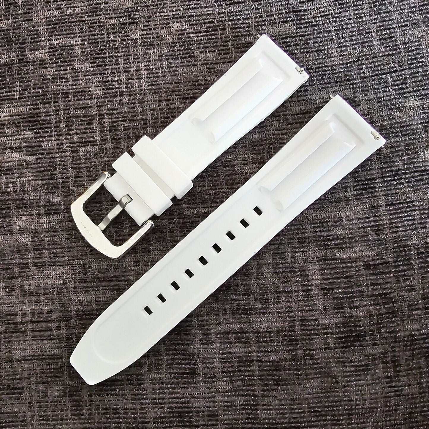 Watch Strap Band Silicone Rubber 22mm White Mens Divers Replacement Waterproof - Wrist Envy