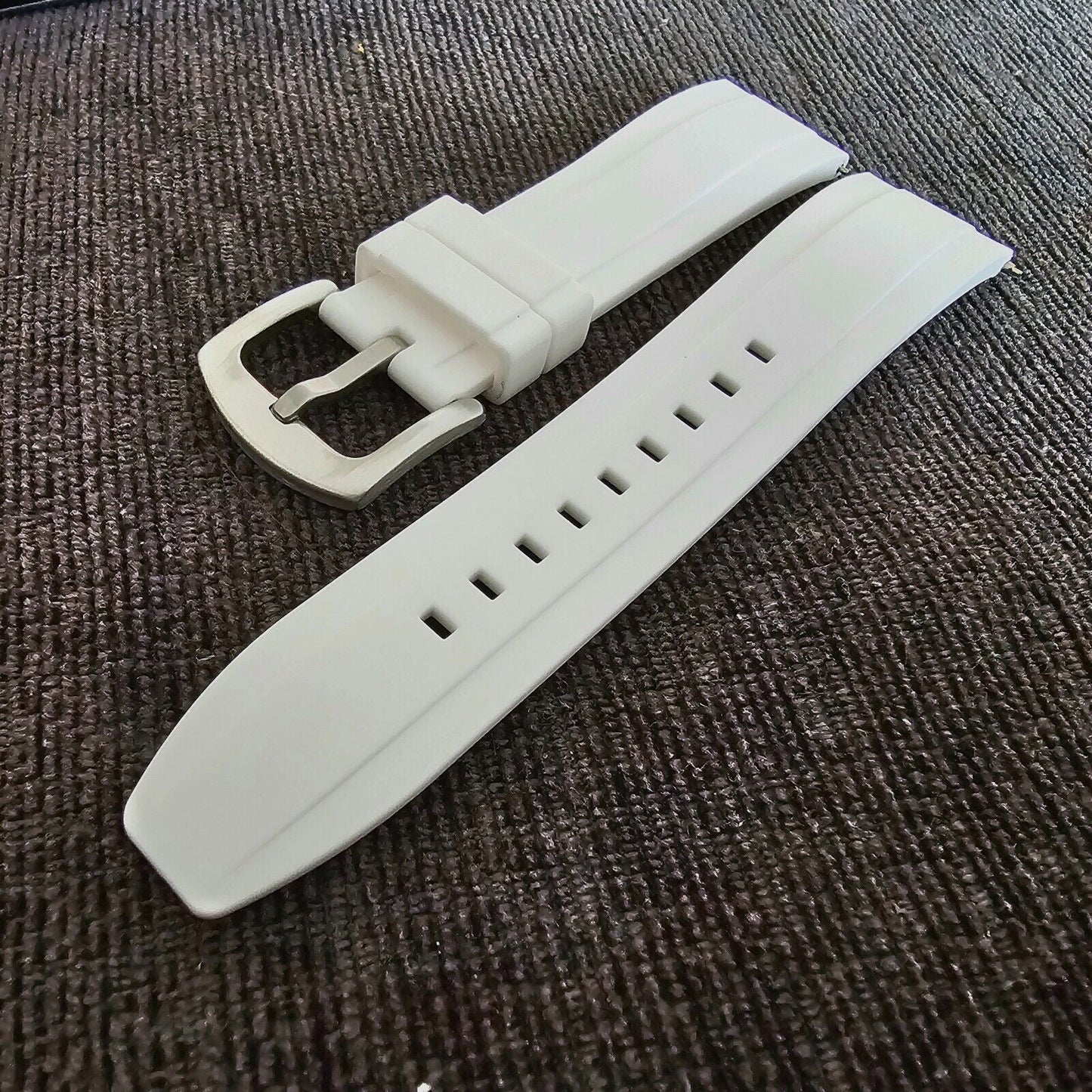 Watch Strap Band Silicone Rubber 22mm White Mens Divers Replacement Waterproof - Wrist Envy