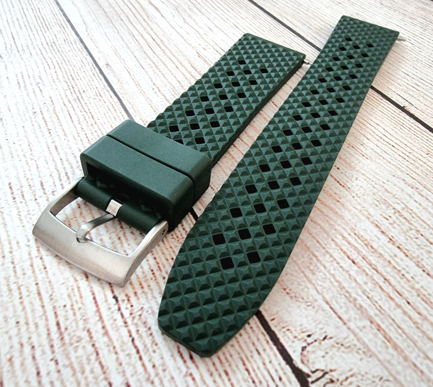 FKM Rubber Honeycomb Divers Watch Strap Band 20mm 22mm Green
