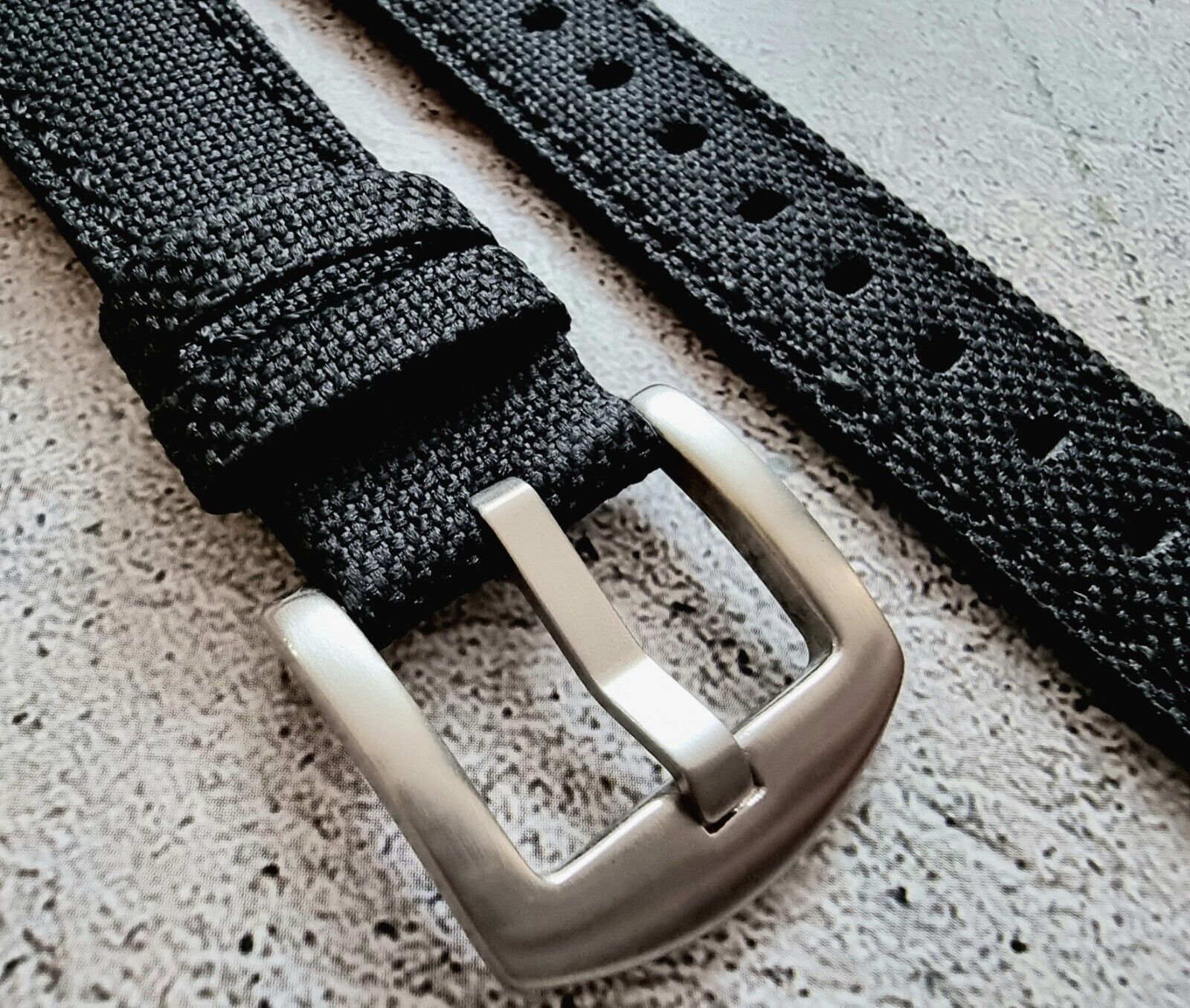 Padded canvas watch strap new arrivals