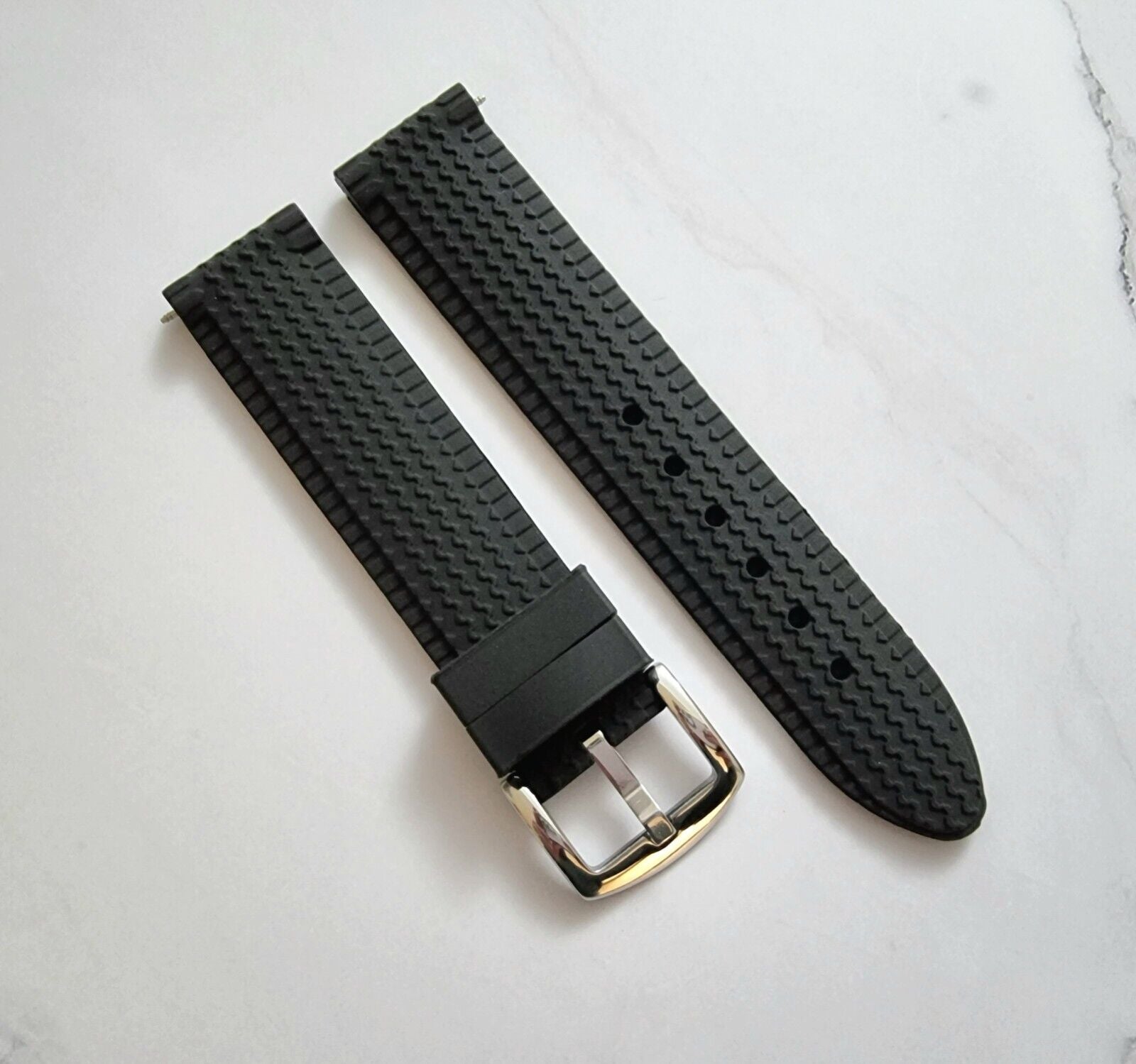 Rubber watch outlet bands