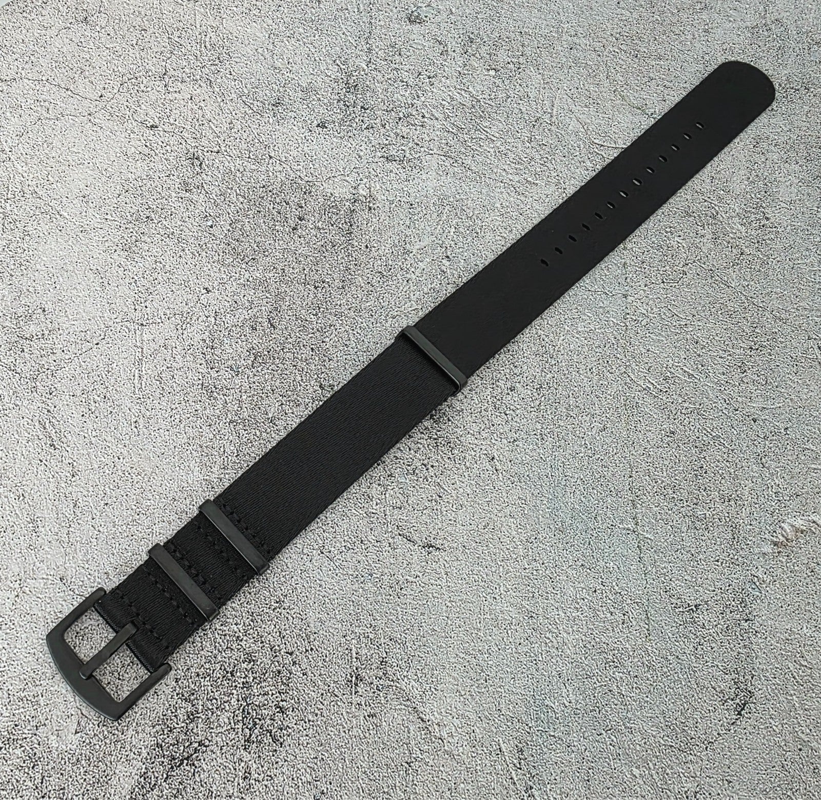 Black Buckle Nylon Watch Strap Band G10 Military Army Divers 20mm 22mm All Black - Wrist Envy