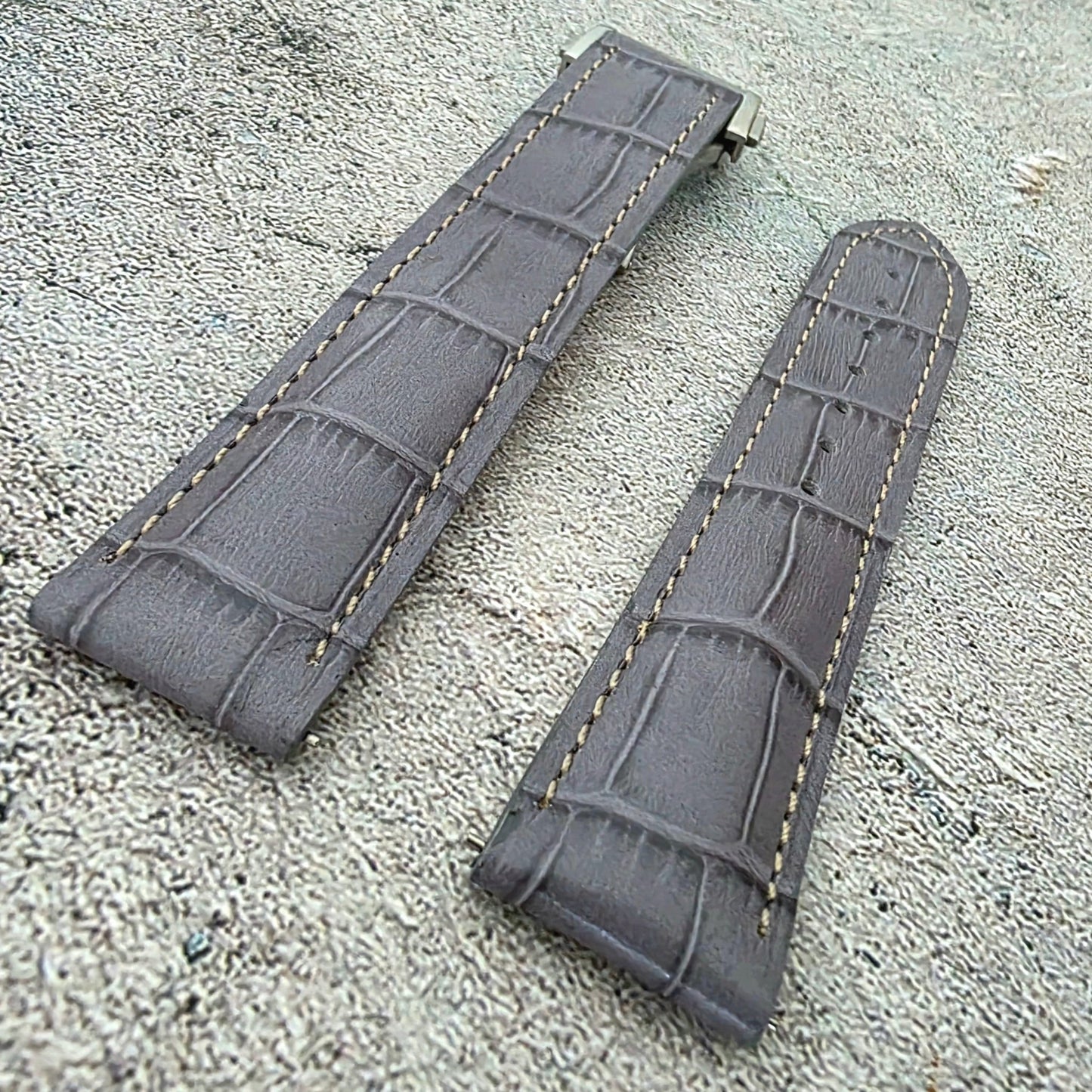 Crocodile Embossed Deployant Strap - Custom Ready Made - Grey - Wrist Envy