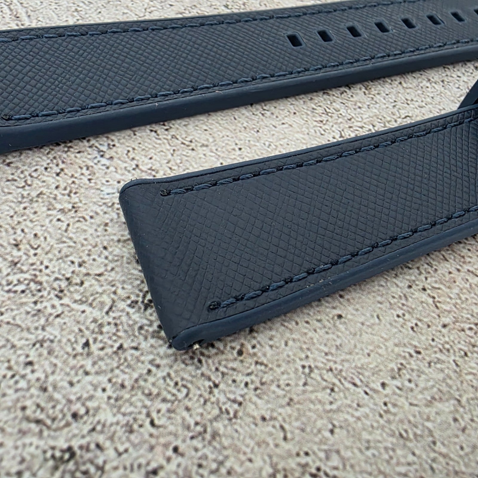 Elite Hybrid FKM Rubber Saffiano Leather Watch Strap Band 20mm Navy Blue - Wrist Envy