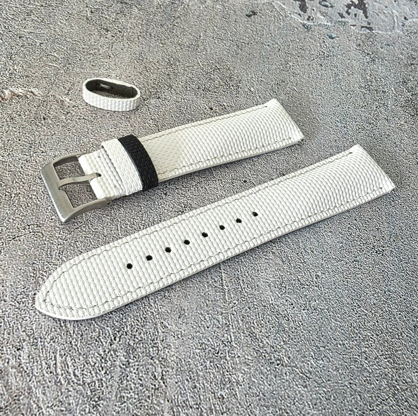 FKM Rubber Sailcloth Watch Strap Band 20mm White - Wrist Envy