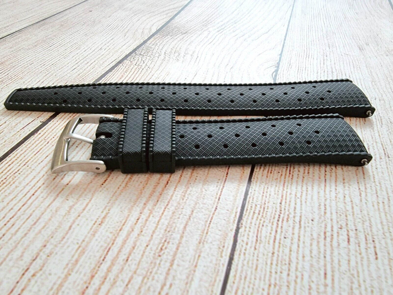 FKM Rubber Watch Strap Divers 18mm - Wrist Envy