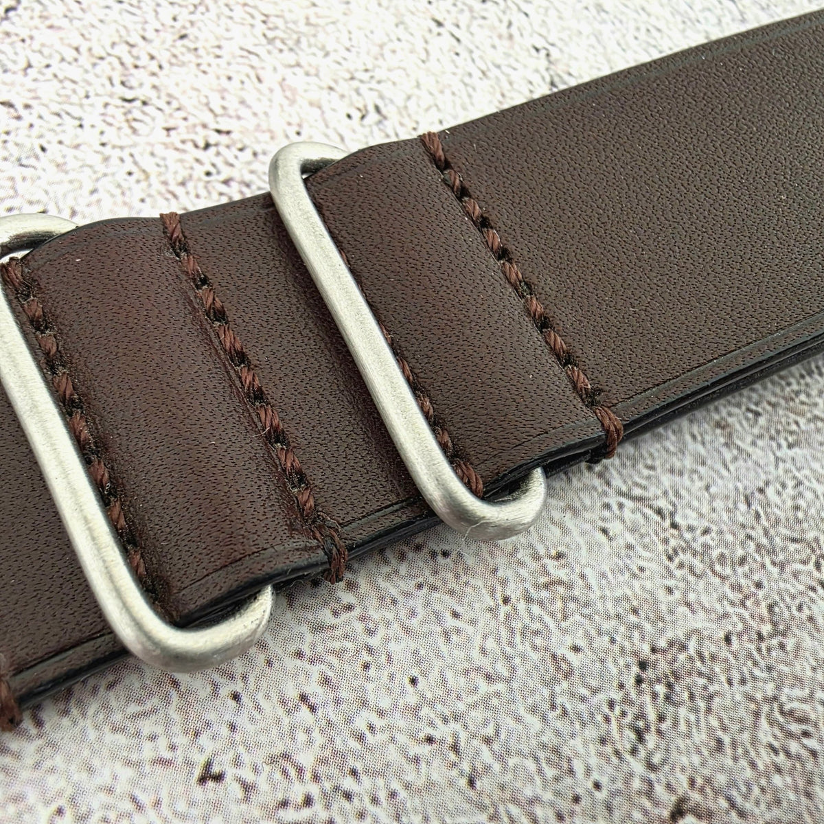 French Novonappa Leather One Piece Strap 20mm Dark Brown - Wrist Envy