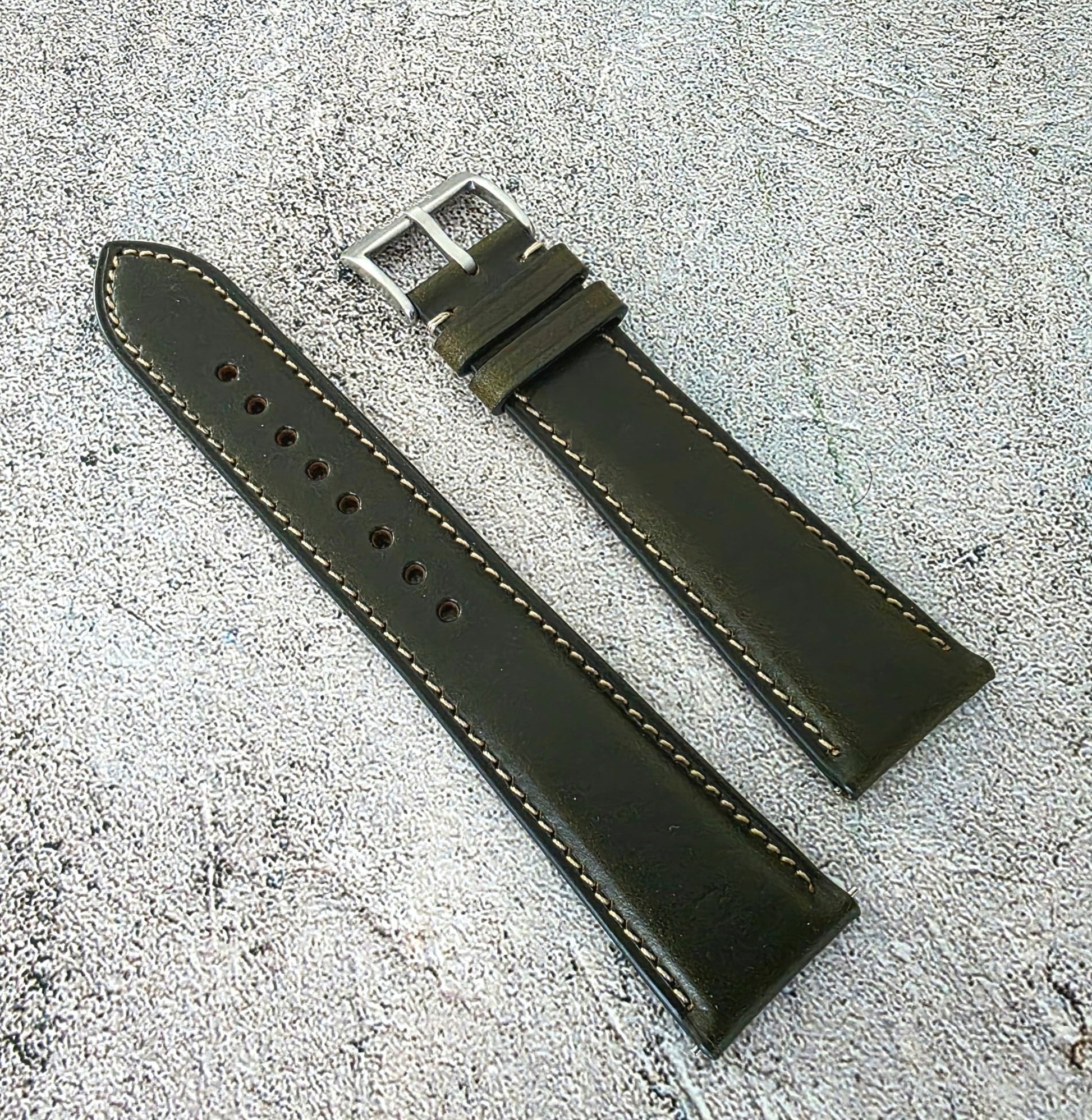 Horween Chromexcel Leather Strap - Custom Ready Made - Dark Green - Wrist Envy