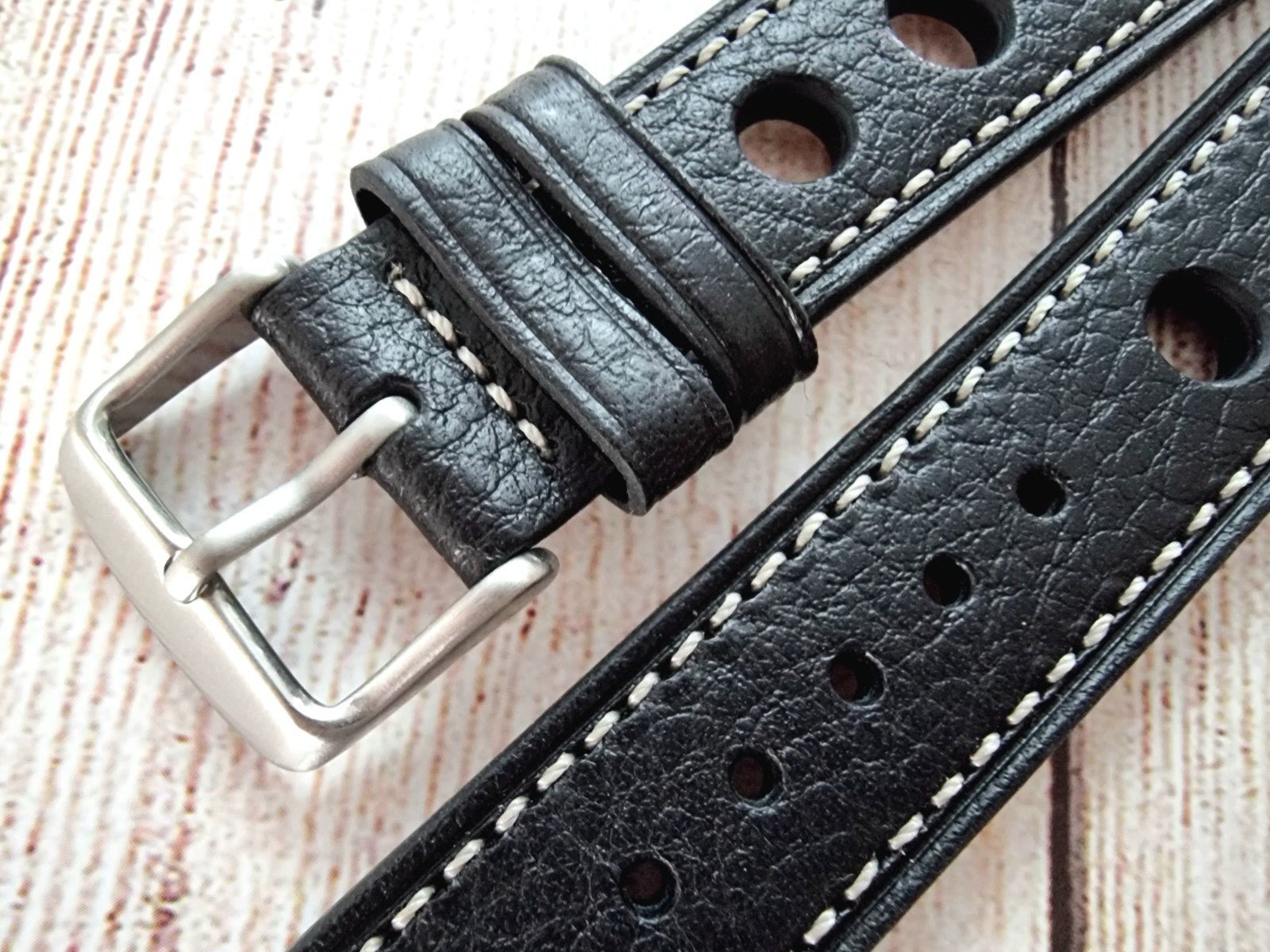 Leather Rally Racing Watch Strap 22mm Black - Wrist Envy