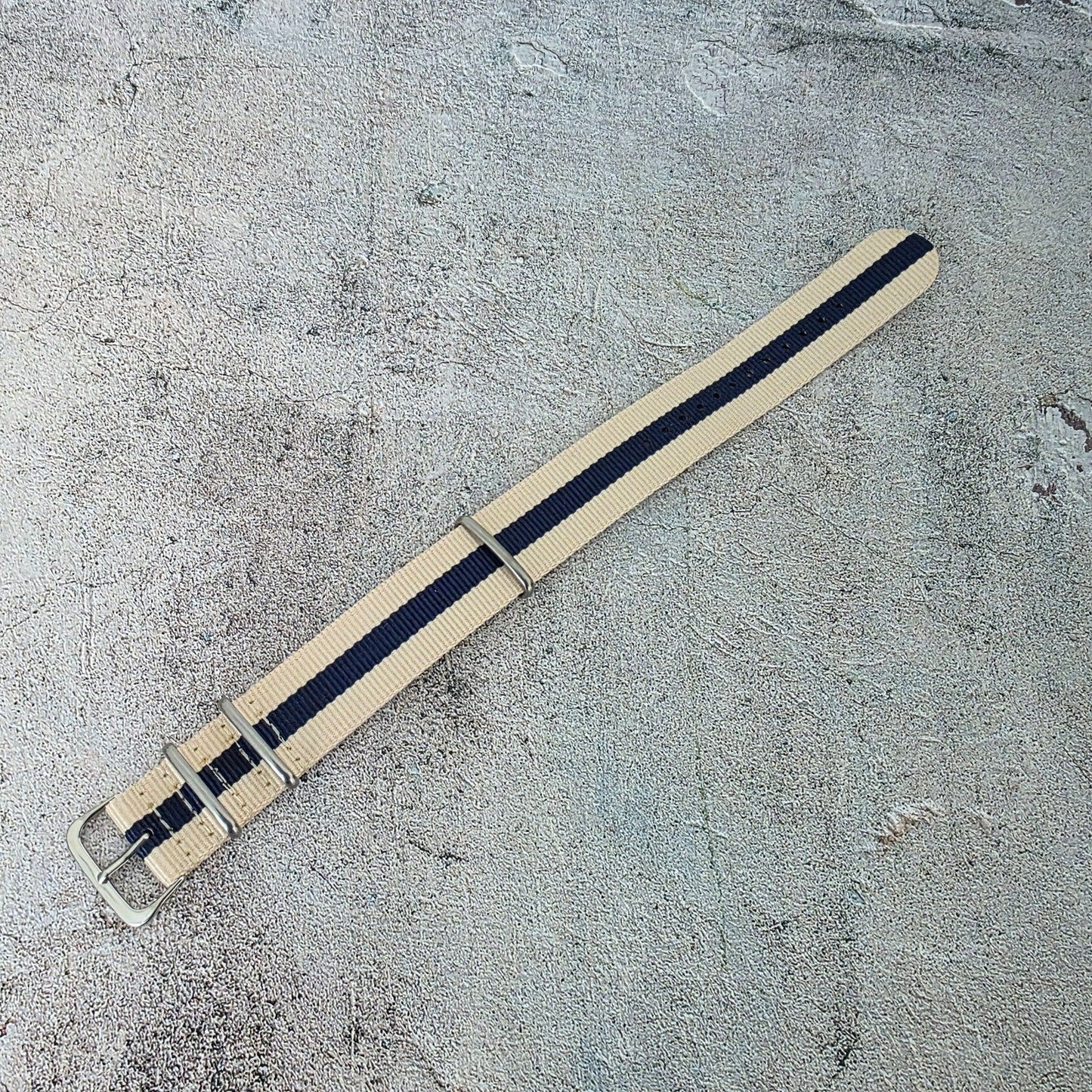 Nylon NATO Watch Strap Band One Piece G10 Military MOD Divers 22mm Khaki Blue UK - Wrist Envy