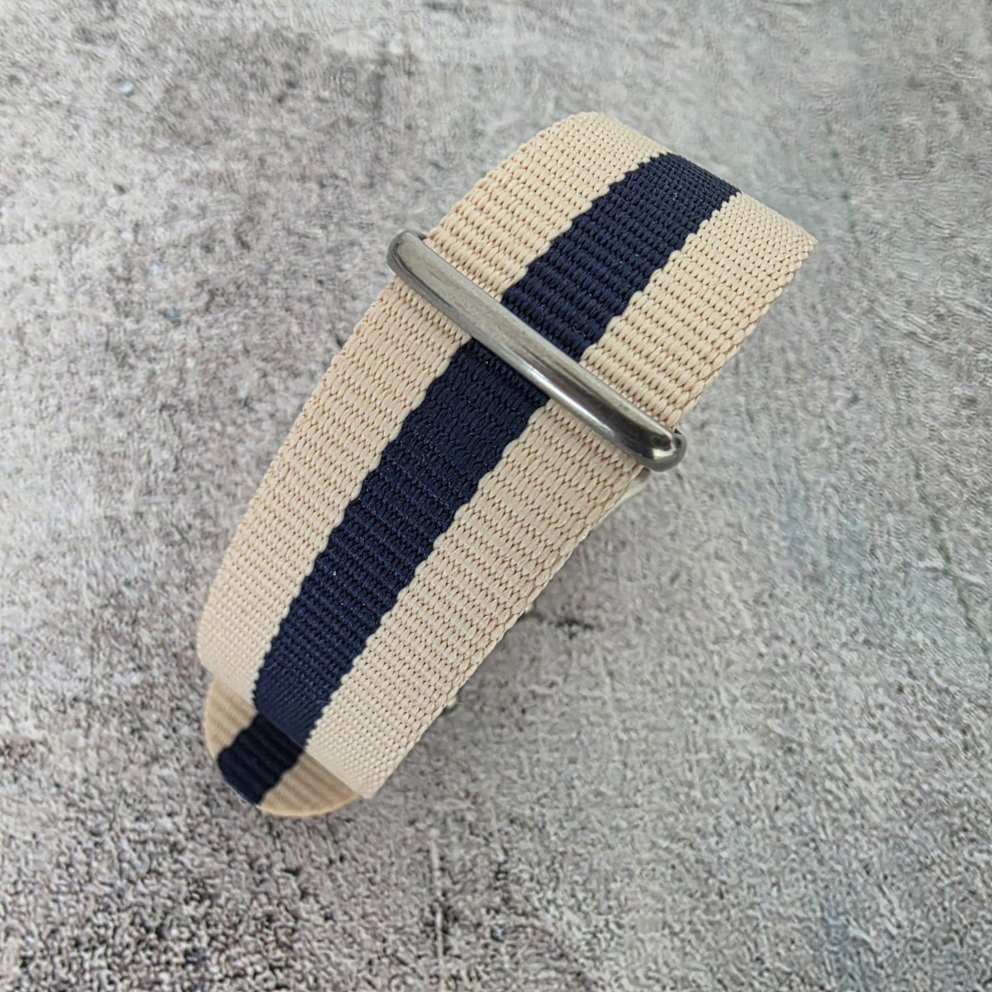 Nylon NATO Watch Strap Band One Piece G10 Military MOD Divers 22mm Khaki Blue UK - Wrist Envy
