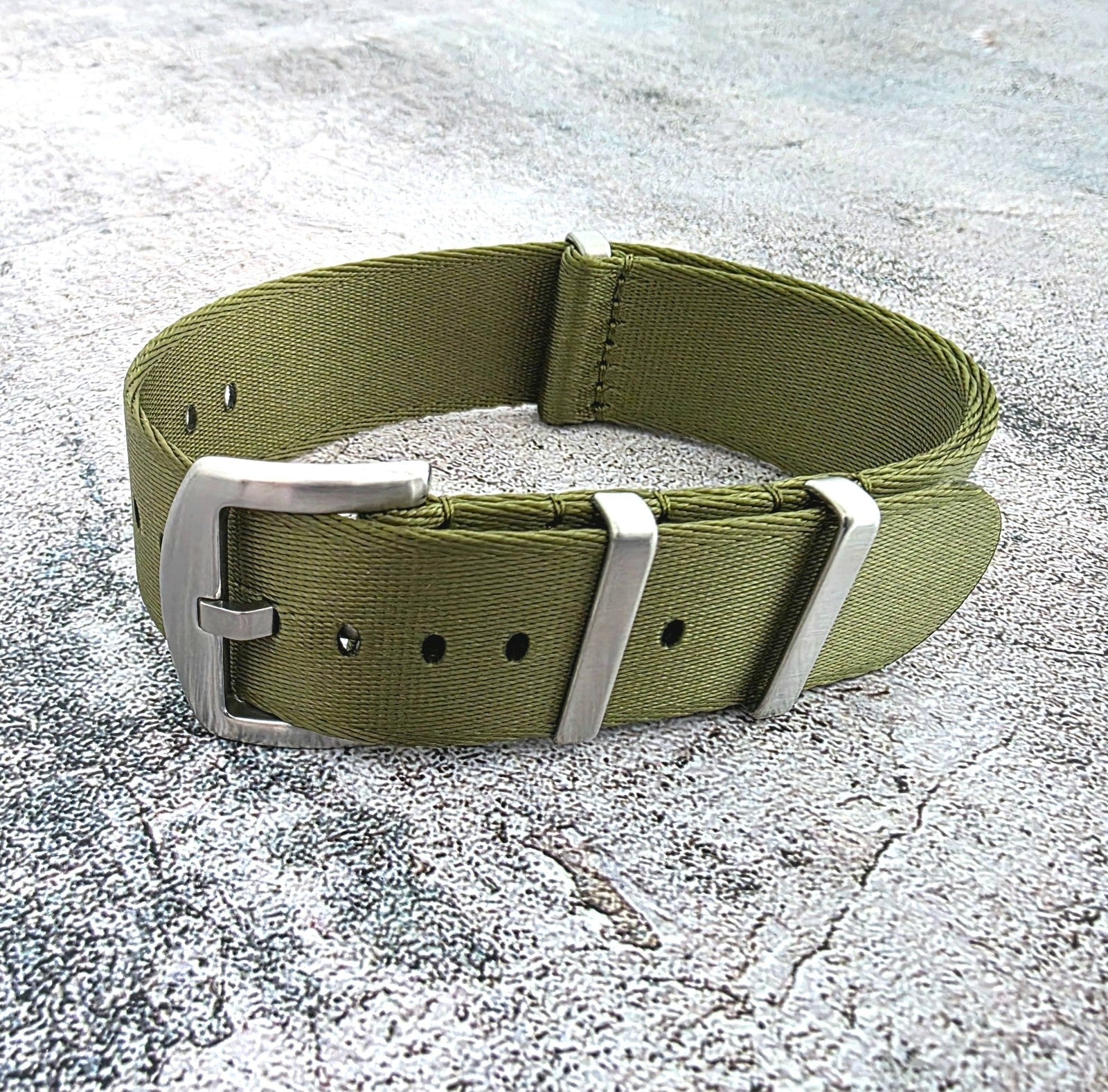 Nylon Watch Strap Band Premium G10 Military Divers One Piece 18 20 22 mm Green - Wrist Envy