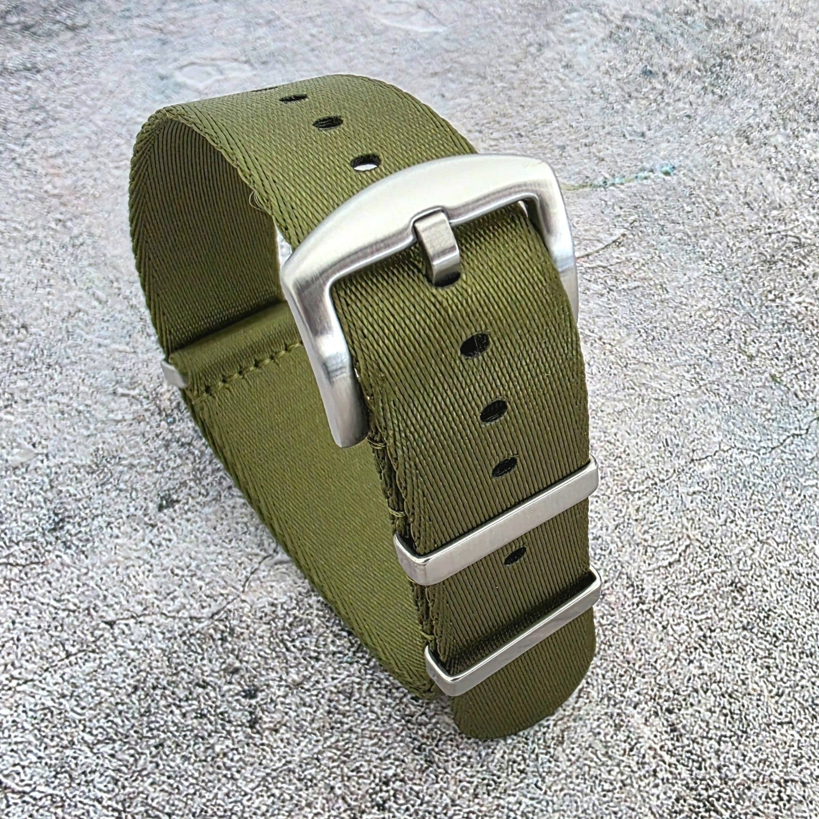 Nylon Watch Strap Band Premium G10 Military Divers One Piece 18 20 22 mm Green - Wrist Envy