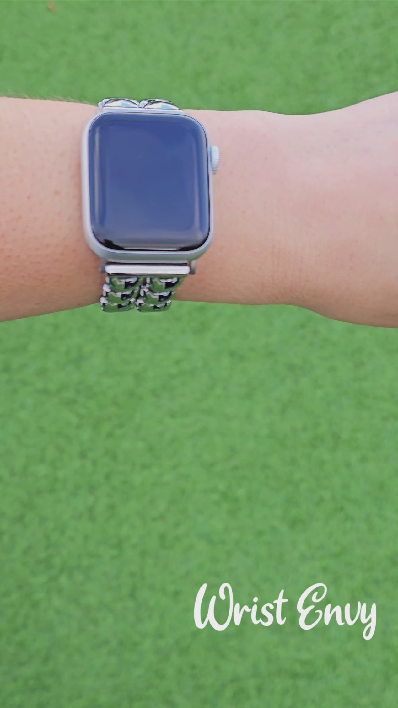 Hearts chain Apple Watch strap