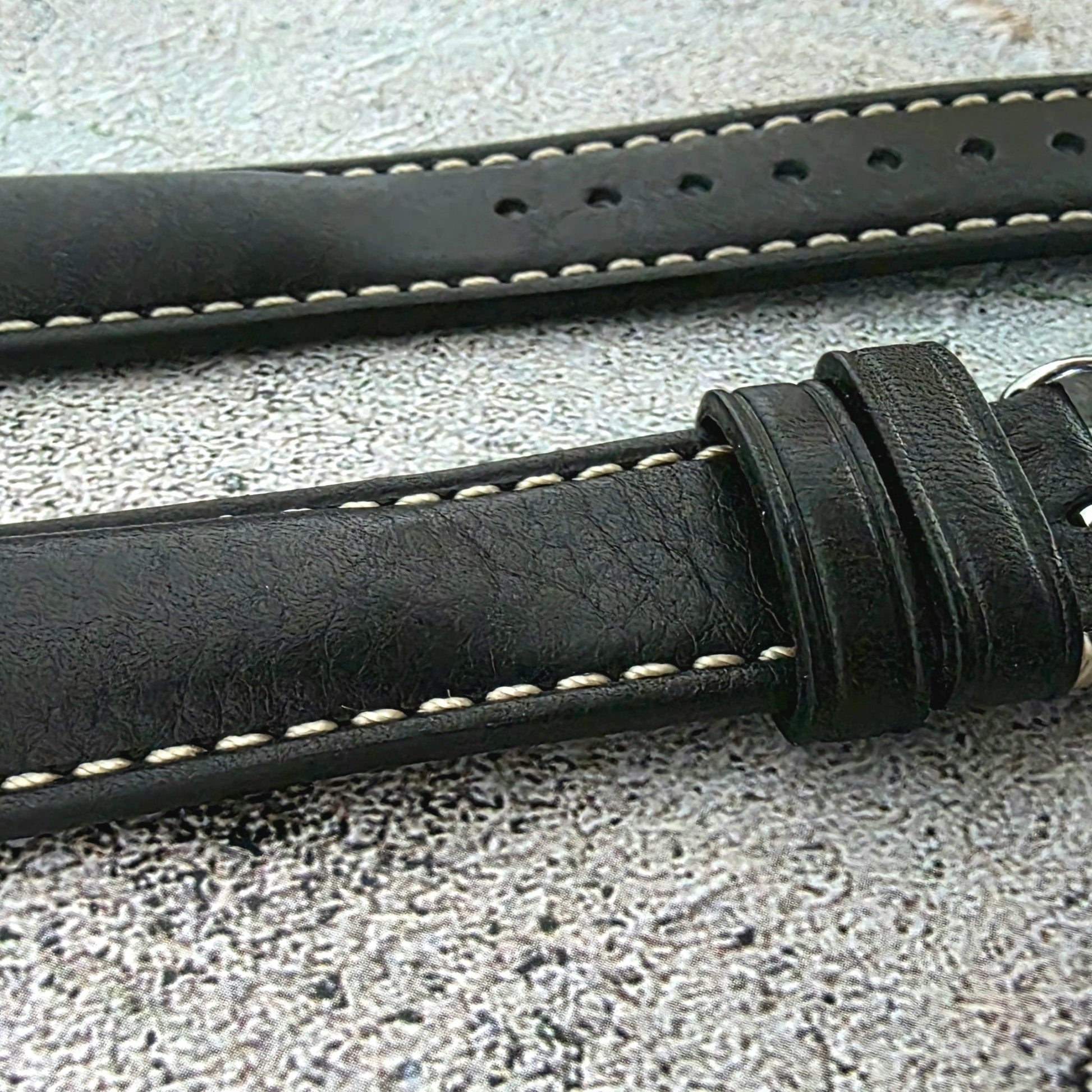 Regent Padded Handmade Italian Leather Watch Strap 18mm 19mm 20mm 21mm 22mm Black - Wrist Envy