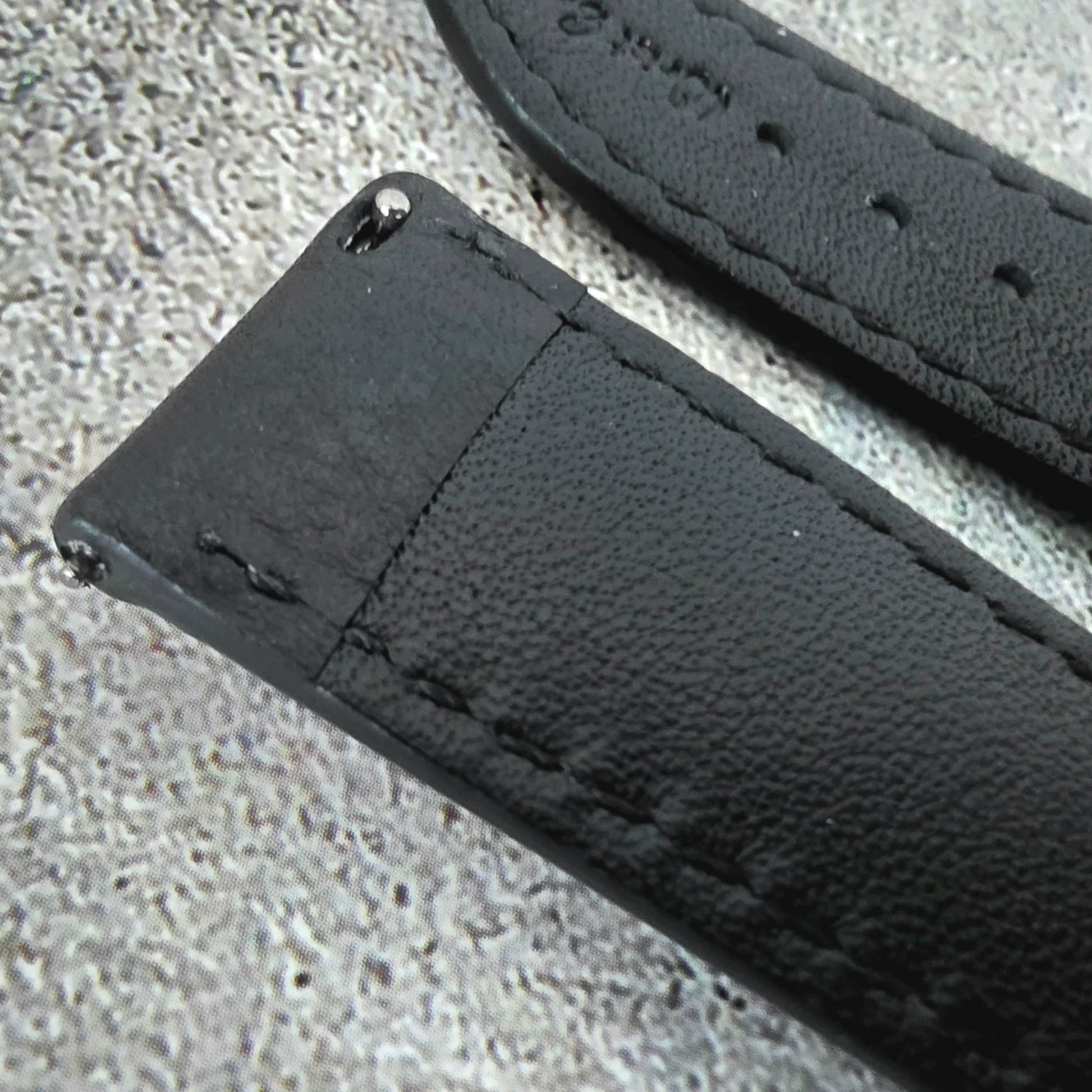 Regent Padded Handmade Italian Leather Watch Strap 18mm 19mm 20mm 21mm 22mm Black - Wrist Envy