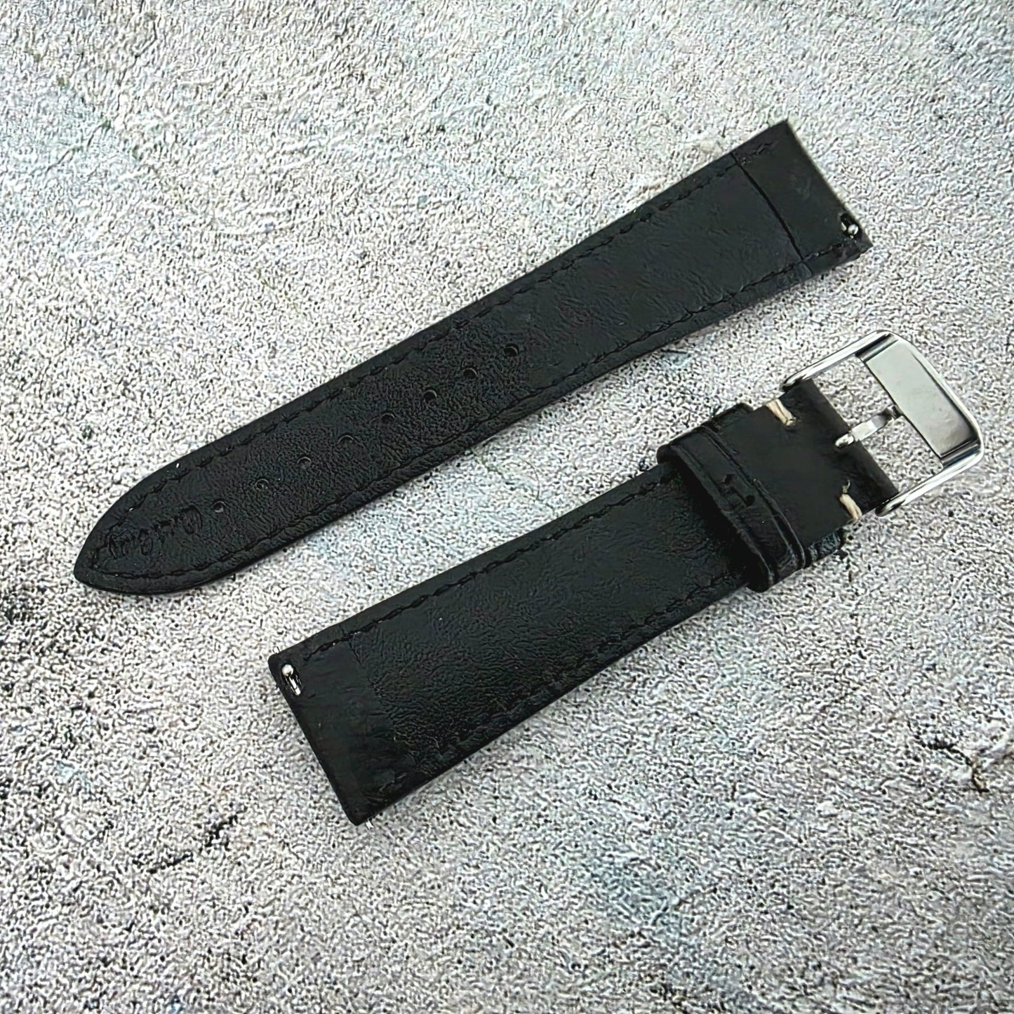 Regent Padded Handmade Italian Leather Watch Strap 18mm 19mm 20mm 21mm 22mm Black - Wrist Envy