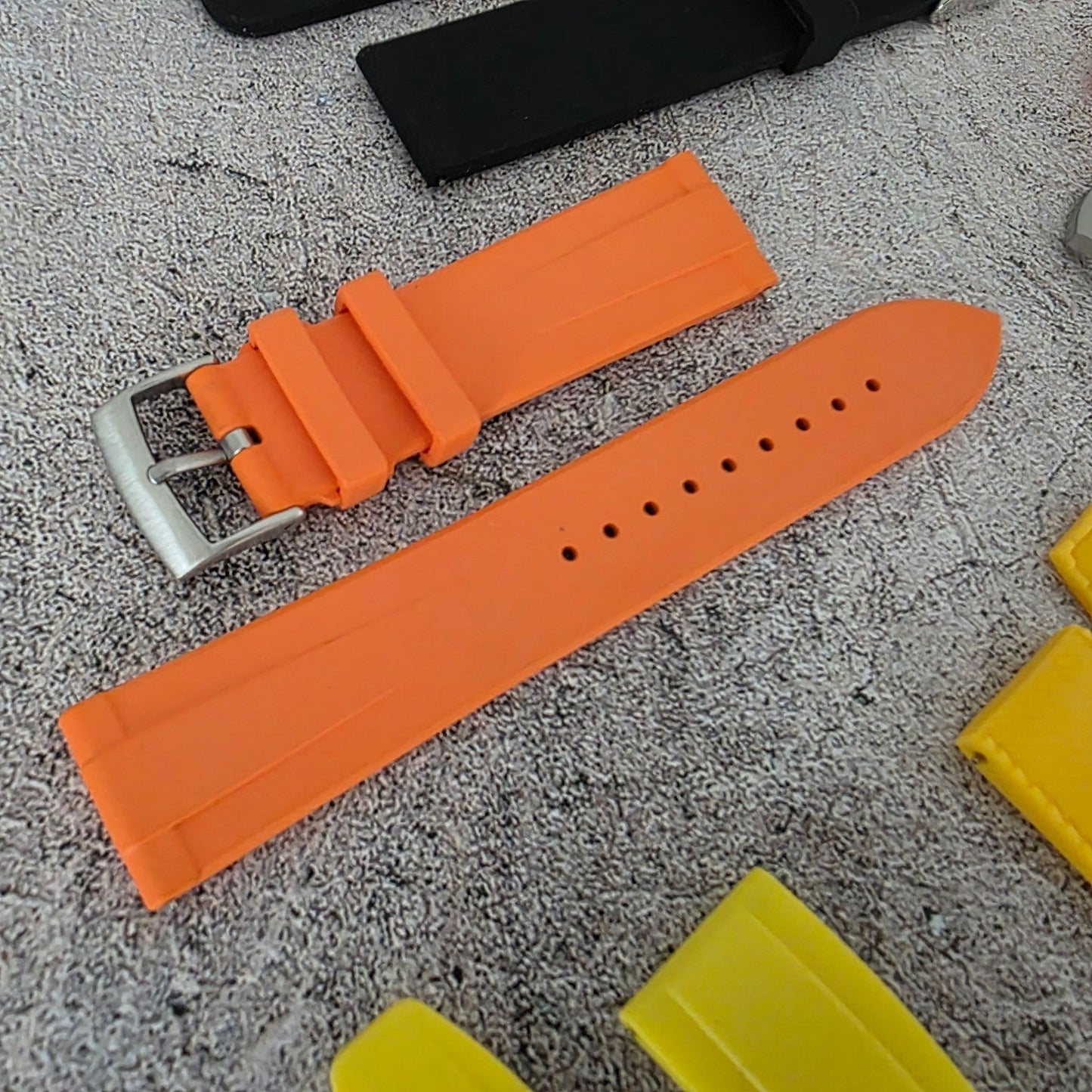 Rubber Watch Straps 20mm Job Lot x10 RRP £120 Two Piece Mixed Colours UK - Wrist Envy