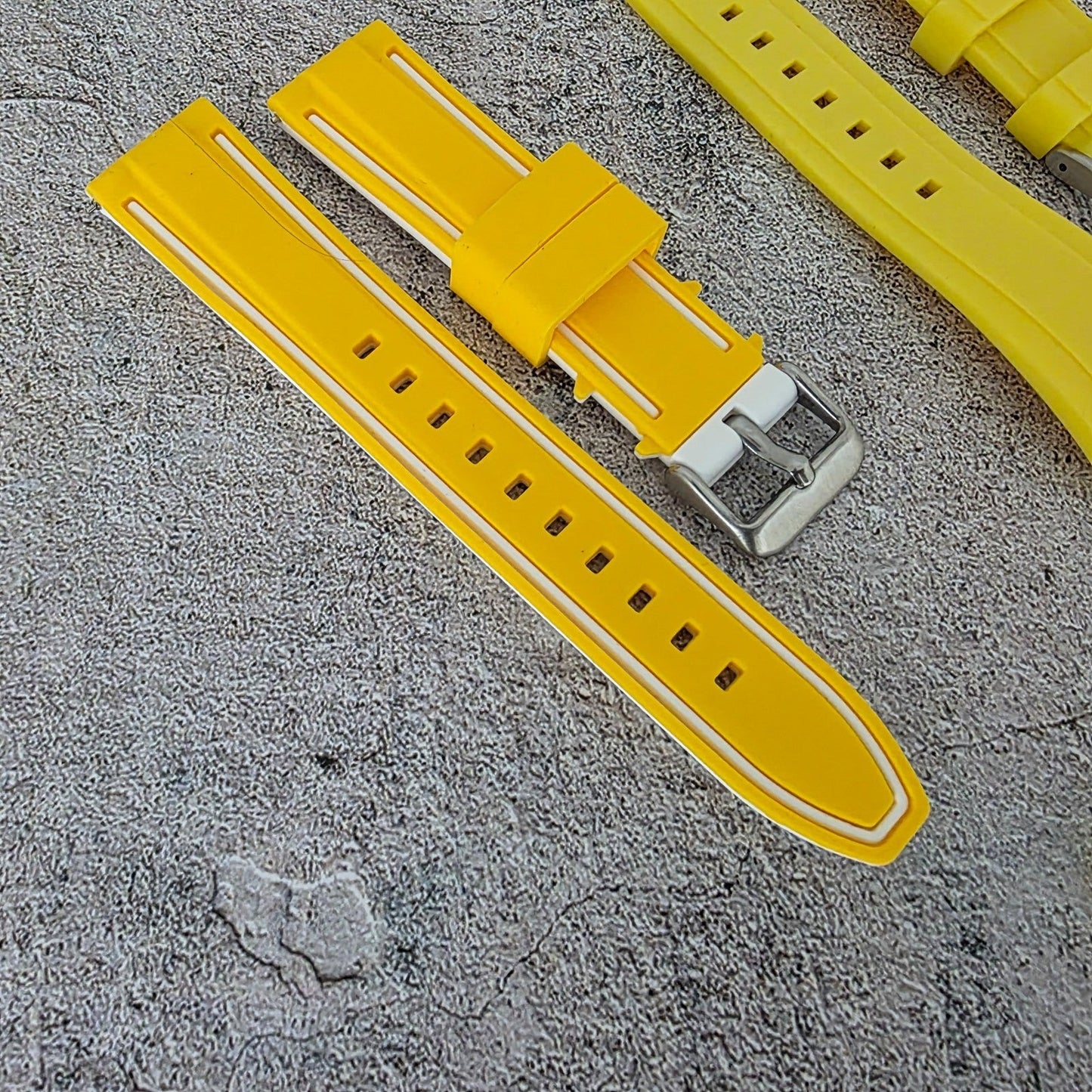 Rubber Watch Straps 20mm Job Lot x10 RRP £120 Two Piece Mixed Colours UK - Wrist Envy