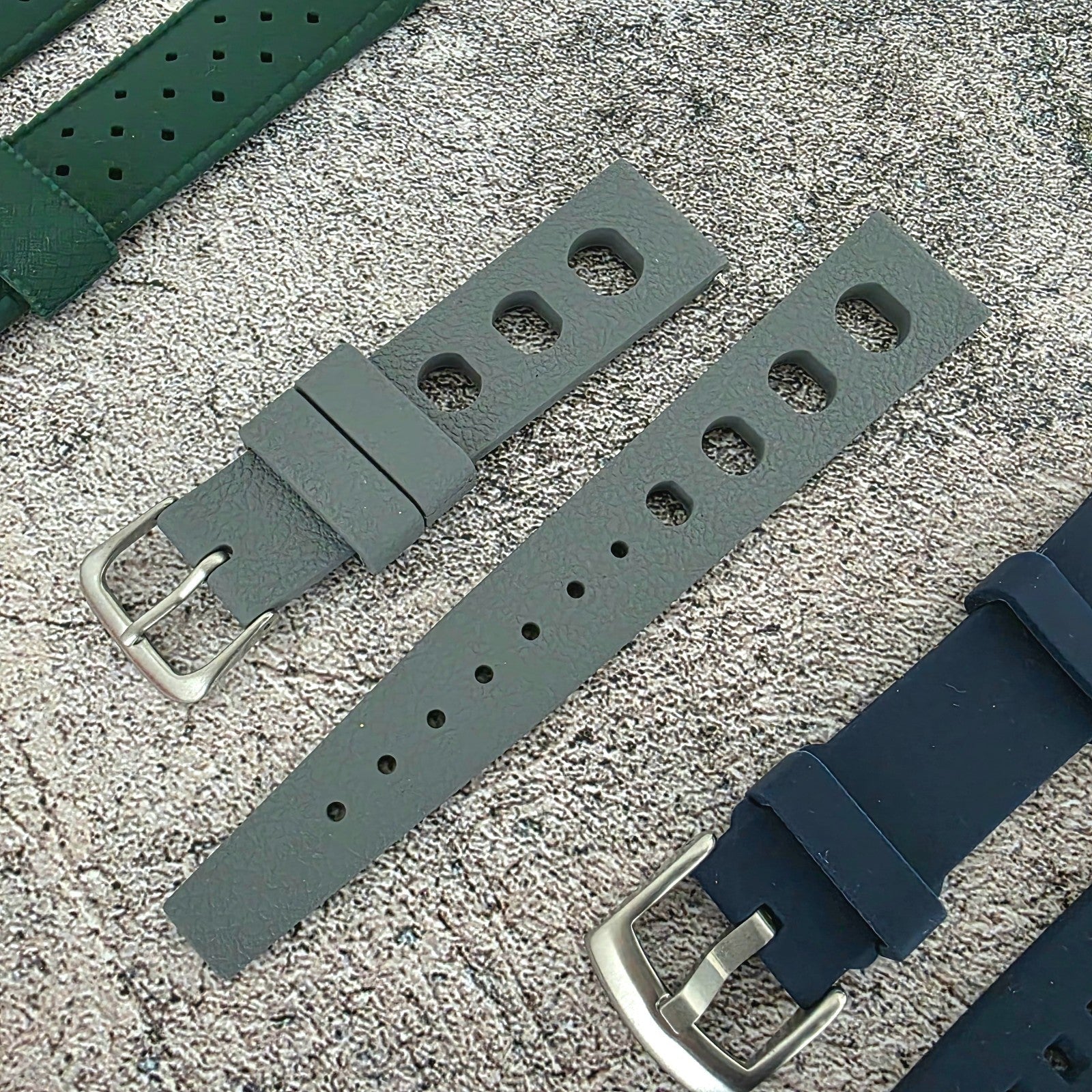 Rubber Watch Straps 20mm Job Lot x10 RRP £130 Two Piece Mixed Colours UK - Wrist Envy