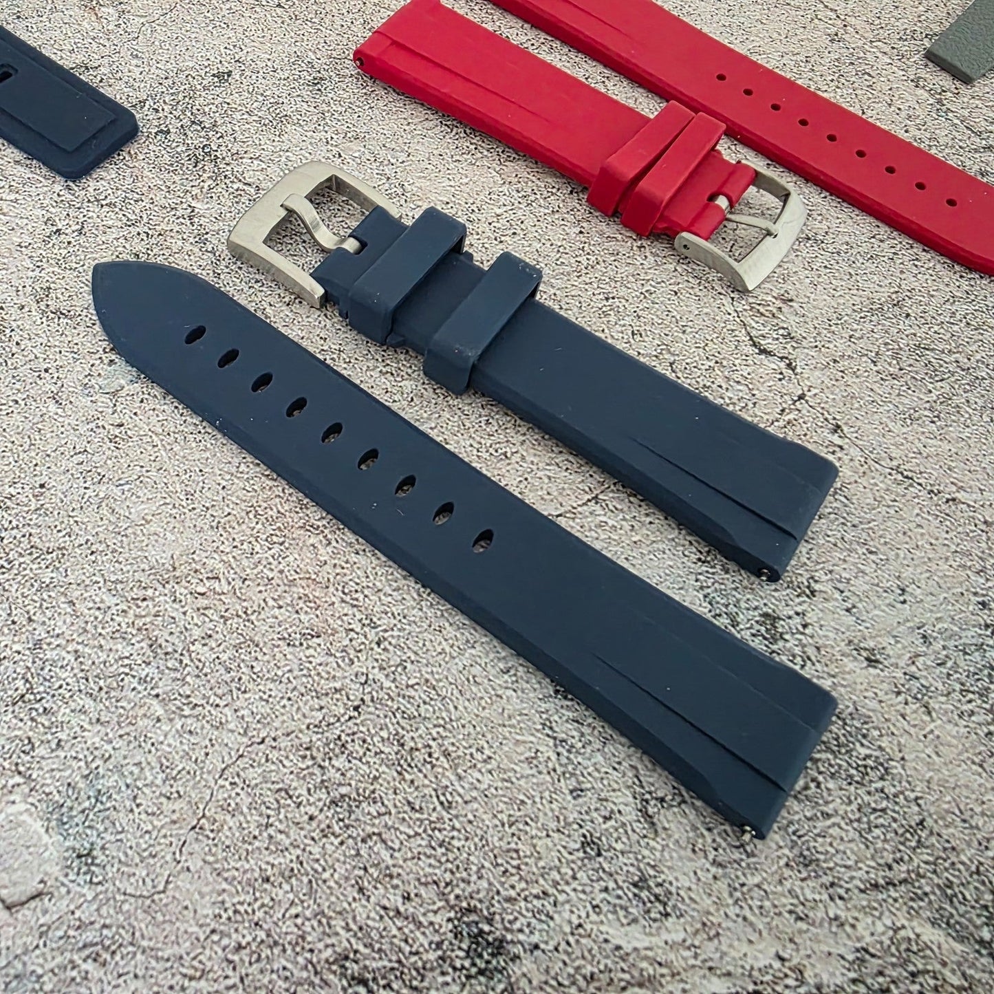 Rubber Watch Straps 20mm Job Lot x10 RRP £130 Two Piece Mixed Colours UK - Wrist Envy