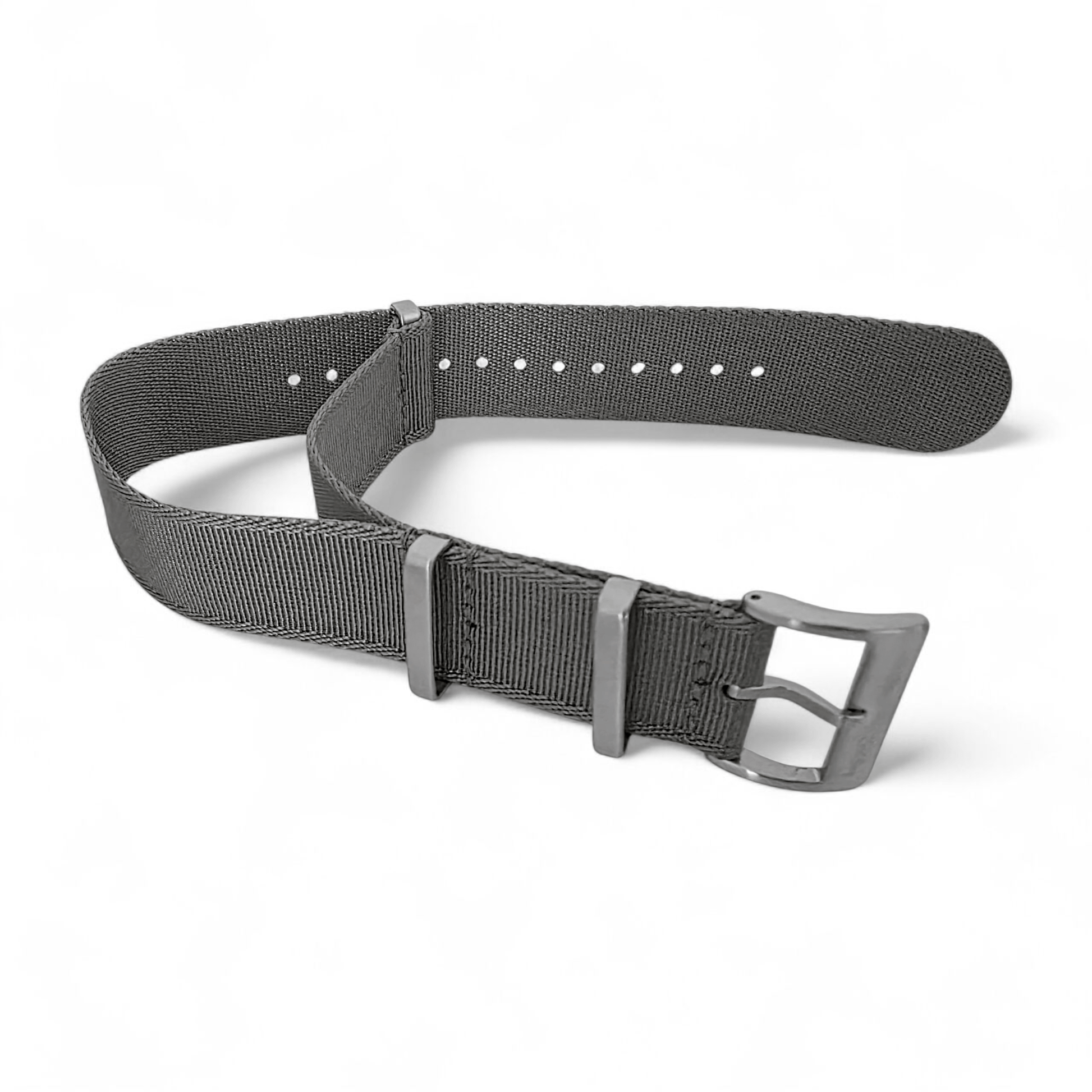 Sovereign Luxury Nylon Watch Strap Military 18mm 20mm 22mm Silver Grey - Wrist Envy